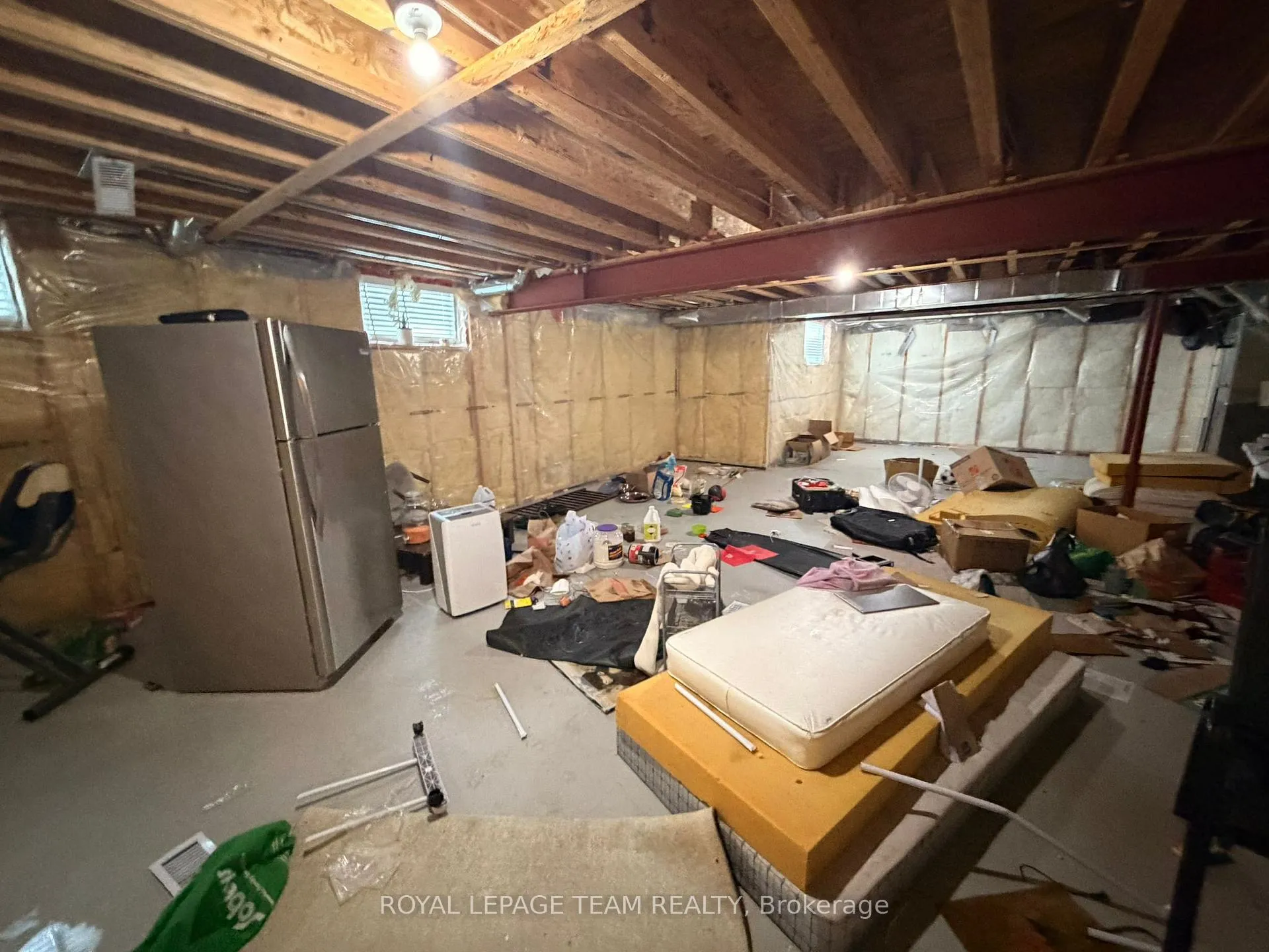 Photo 24 of 300 Fairlakes Way, Ottawa, Avalon East — HOMEH