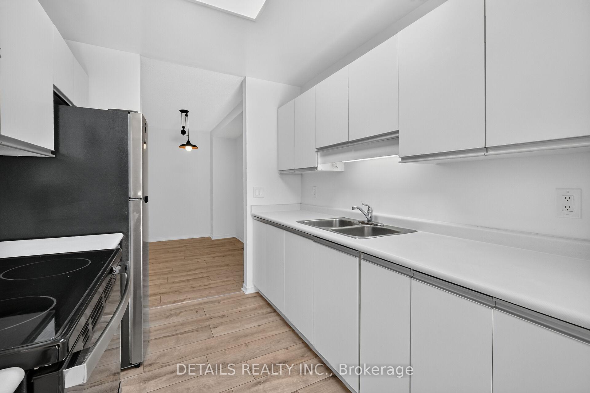 Photo 7 of 122 Ashpark Crescent, Ottawa, Hunt Club Park/Greenboro — HOMEH