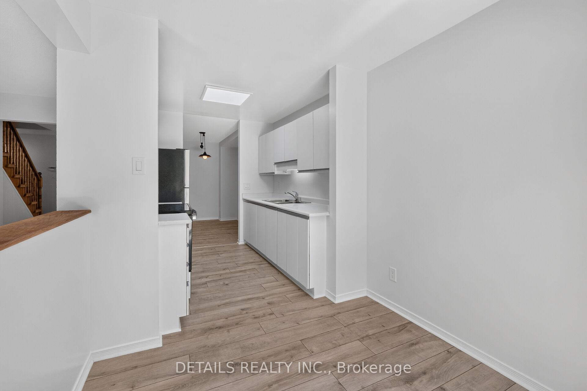 Photo 14 of 122 Ashpark Crescent, Ottawa, Hunt Club Park/Greenboro — HOMEH
