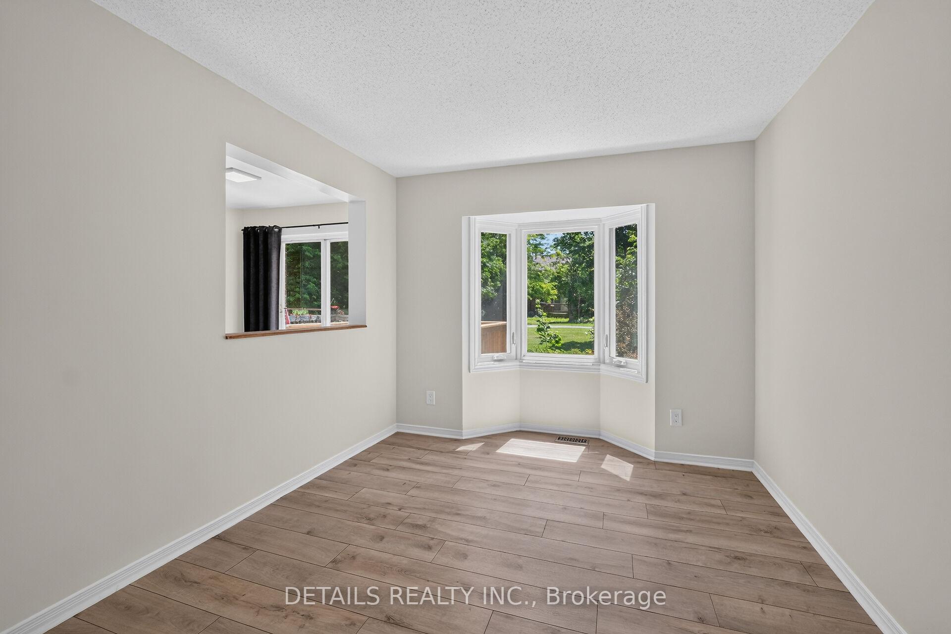 Photo 18 of 122 Ashpark Crescent, Ottawa, Hunt Club Park/Greenboro — HOMEH