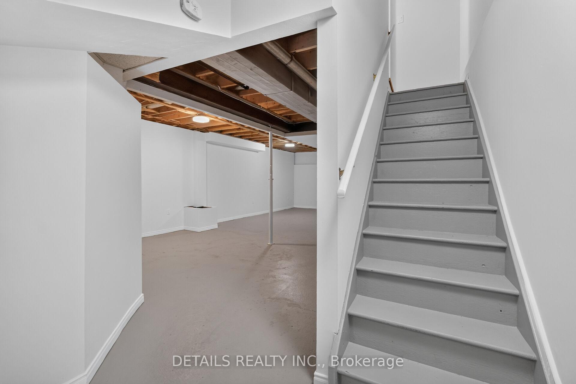 Photo 30 of 122 Ashpark Crescent, Ottawa, Hunt Club Park/Greenboro — HOMEH