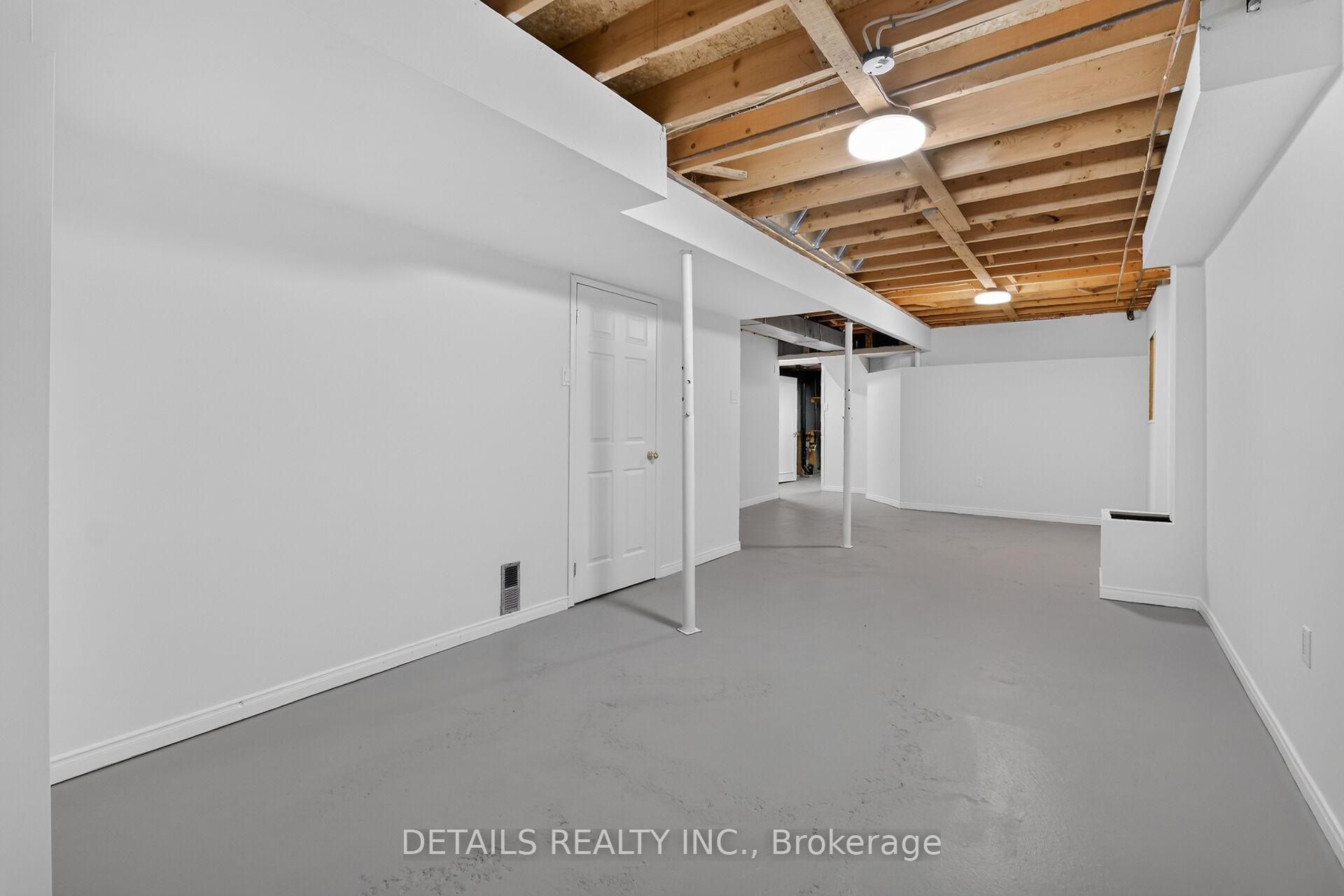 Photo 32 of 122 Ashpark Crescent, Ottawa, Hunt Club Park/Greenboro — HOMEH