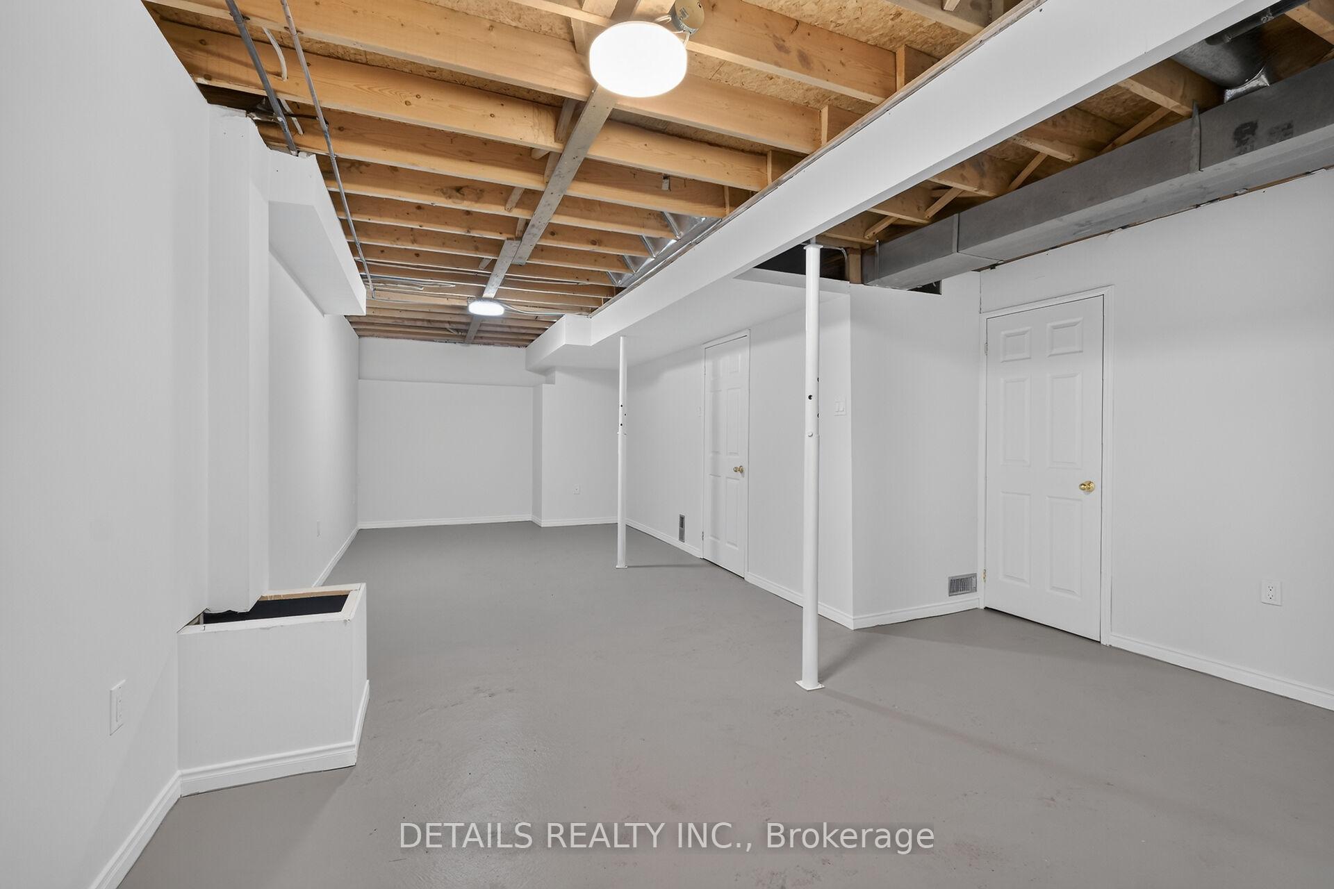 Photo 33 of 122 Ashpark Crescent, Ottawa, Hunt Club Park/Greenboro — HOMEH