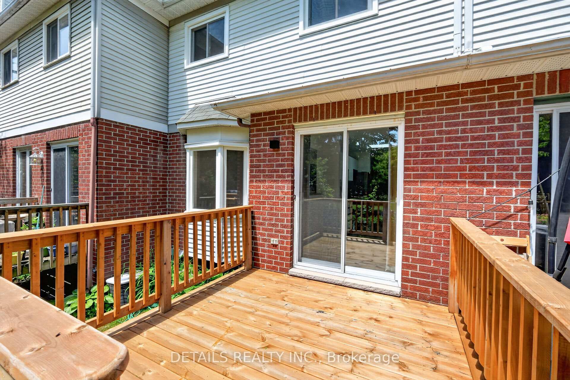 Photo 37 of 122 Ashpark Crescent, Ottawa, Hunt Club Park/Greenboro — HOMEH