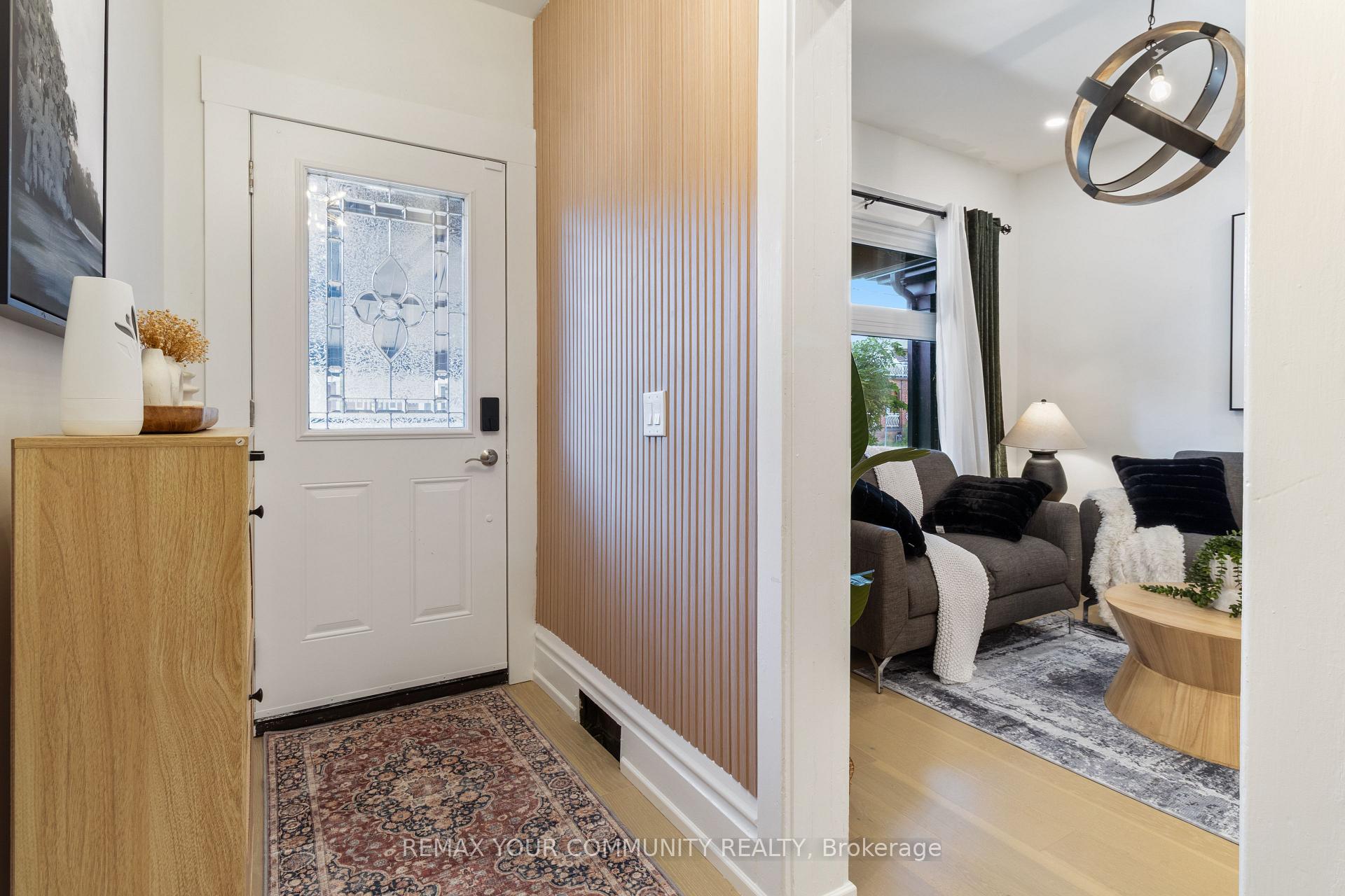 Photo 2 of 184 Stirton Street, Hamilton, Gibson — HOMEH