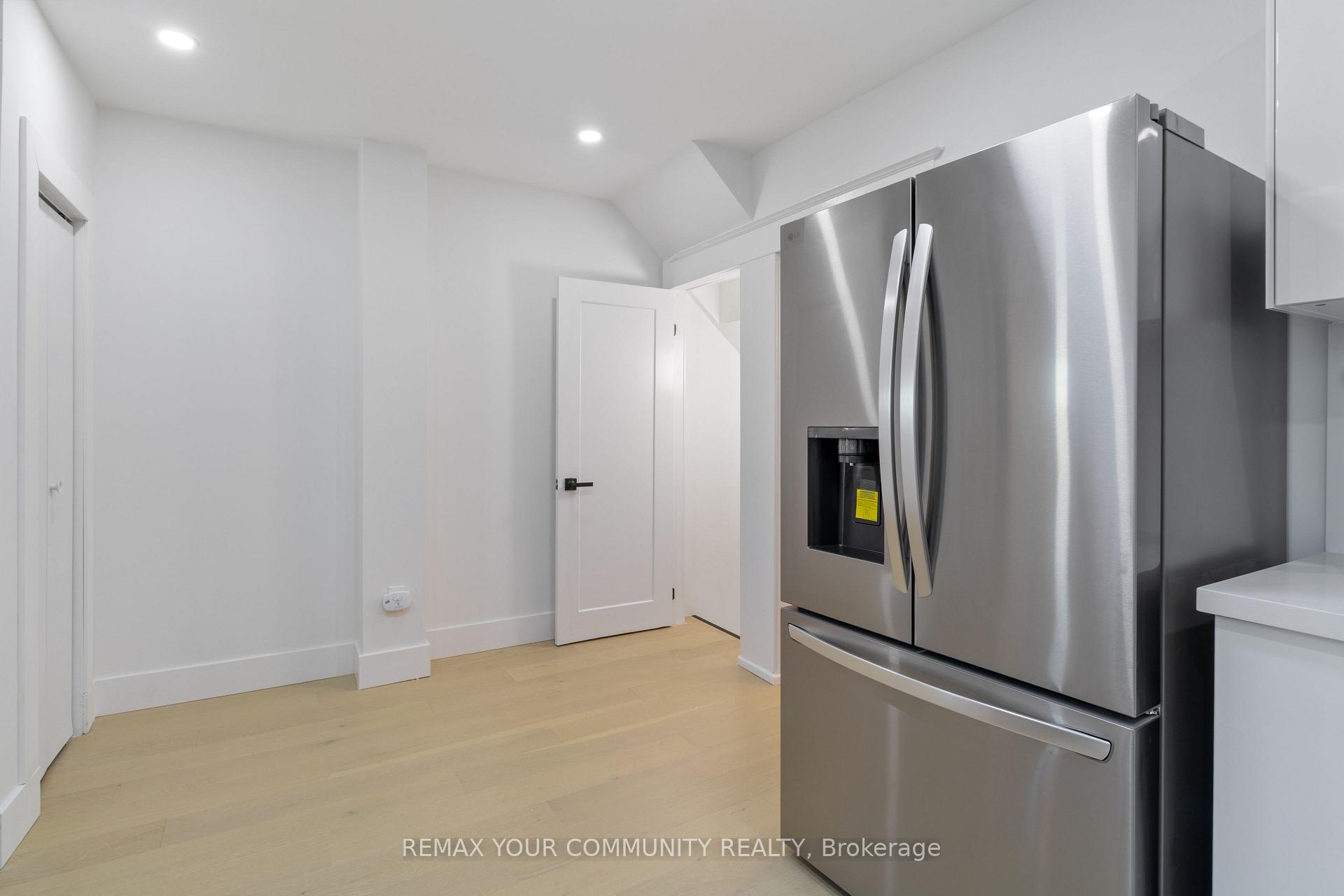 Photo 13 of 184 Stirton Street, Hamilton, Gibson — HOMEH