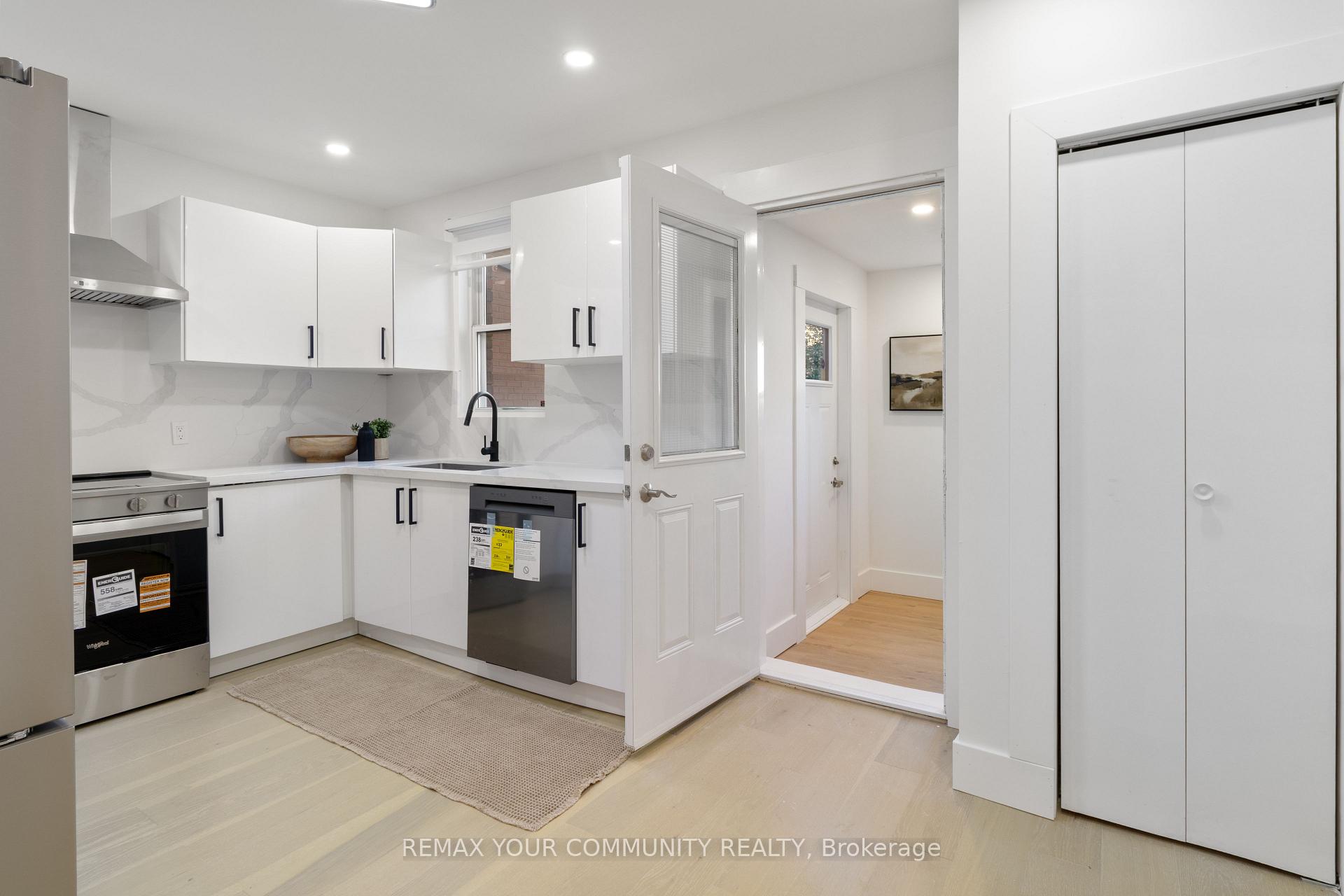 Photo 14 of 184 Stirton Street, Hamilton, Gibson — HOMEH