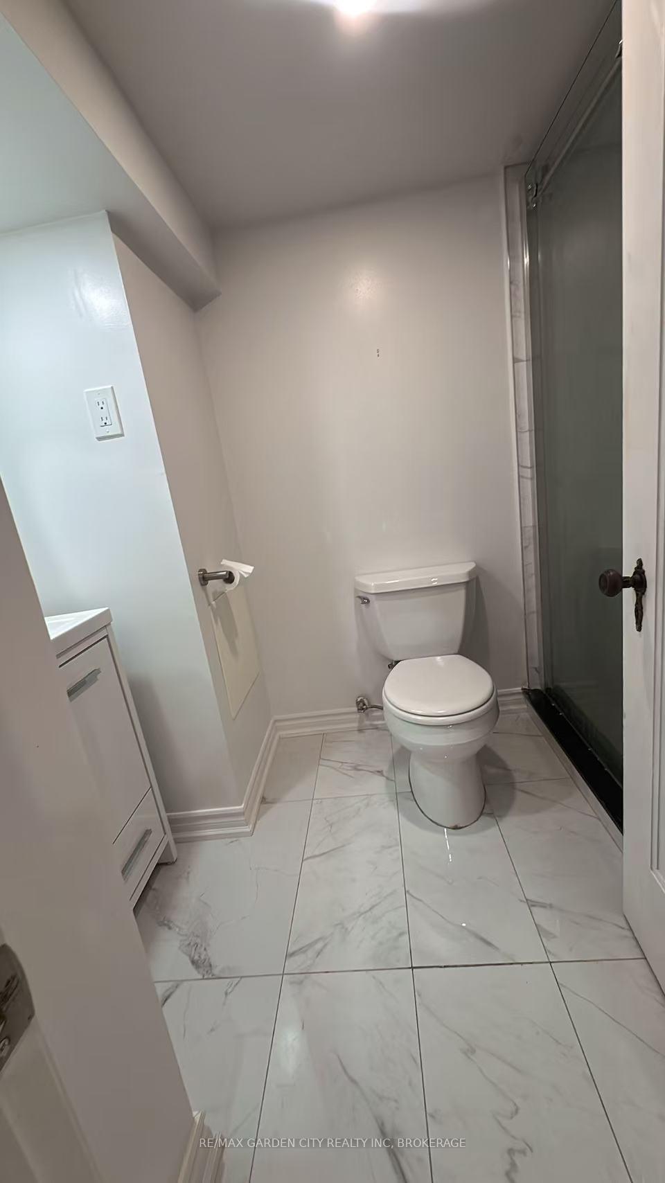 Photo 26 of 56 South Drive, St. Catharines, Old Glenridge — HOMEH