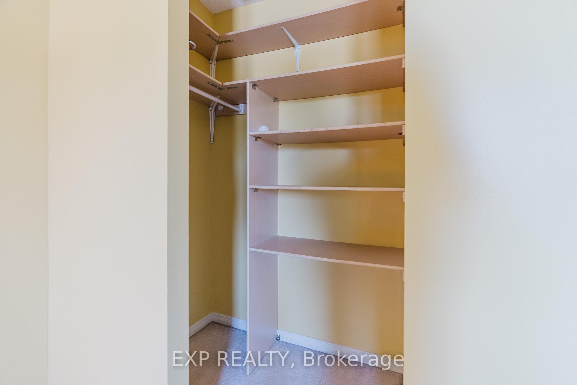 Photo 11 of Unit 29, 6 Forsyth Lane, Ottawa, Crystal Beach — HOMEH