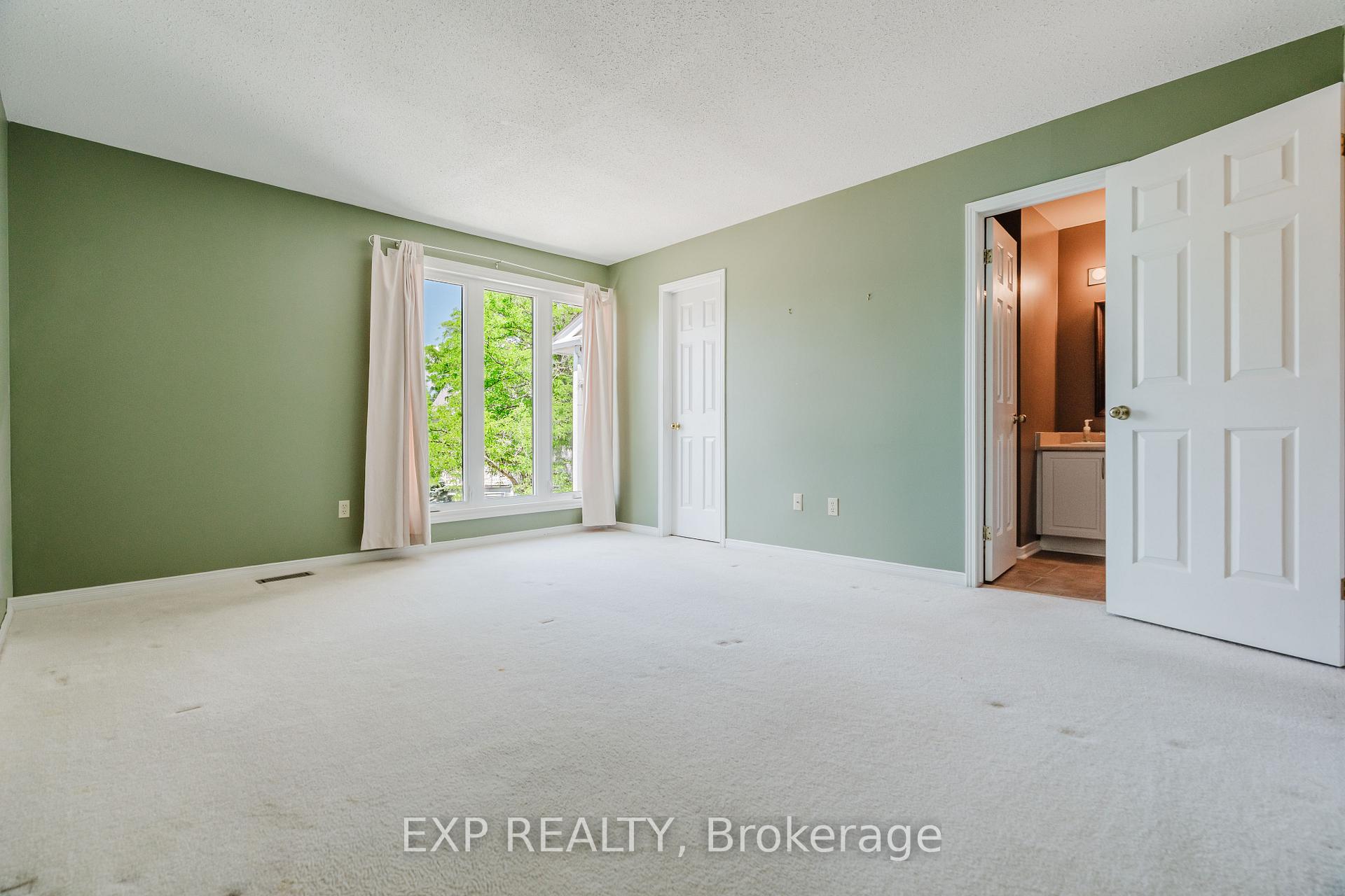 Photo 18 of Unit 29, 6 Forsyth Lane, Ottawa, Crystal Beach — HOMEH