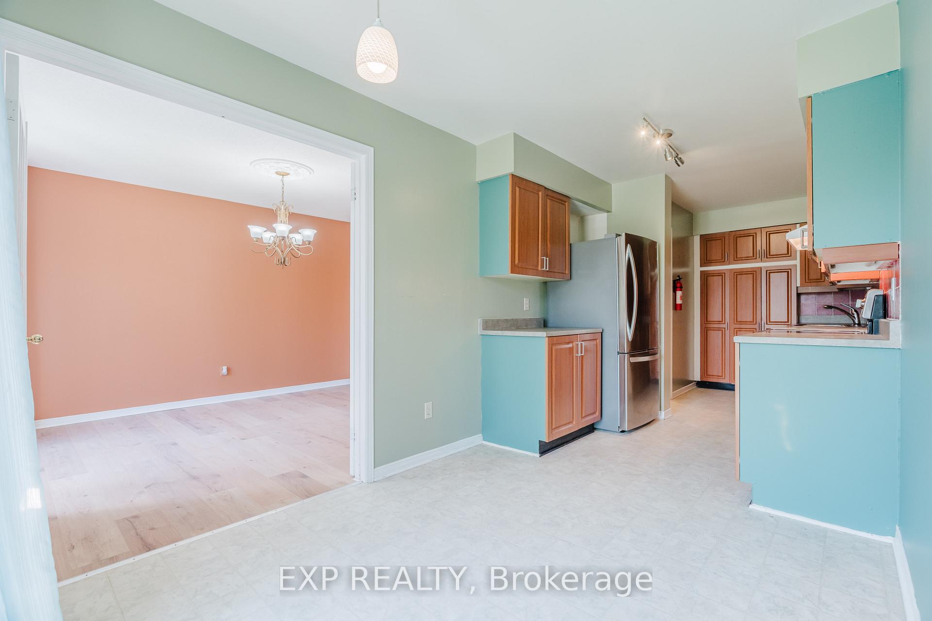 Photo 26 of Unit 29, 6 Forsyth Lane, Ottawa, Crystal Beach — HOMEH