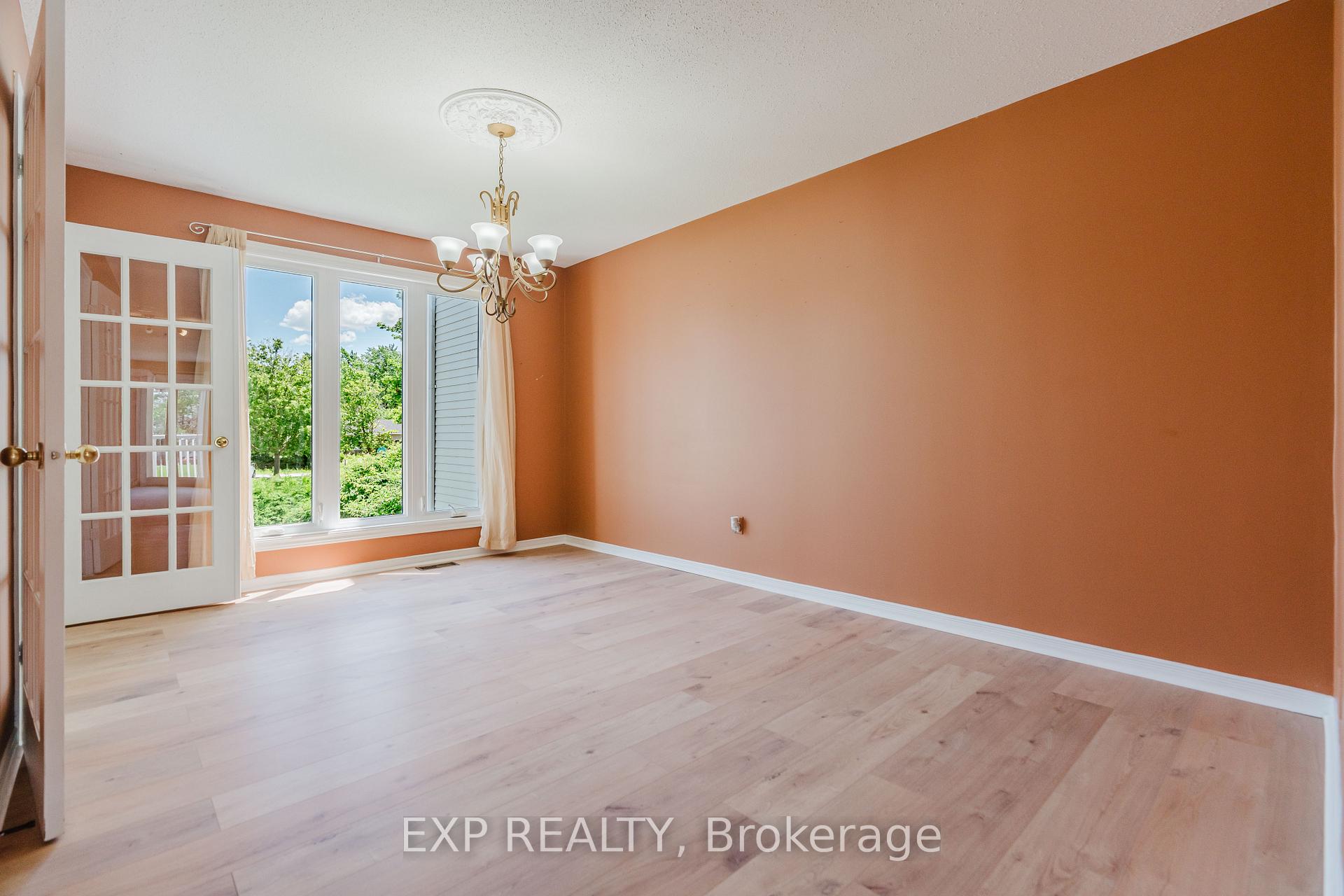 Photo 30 of Unit 29, 6 Forsyth Lane, Ottawa, Crystal Beach — HOMEH