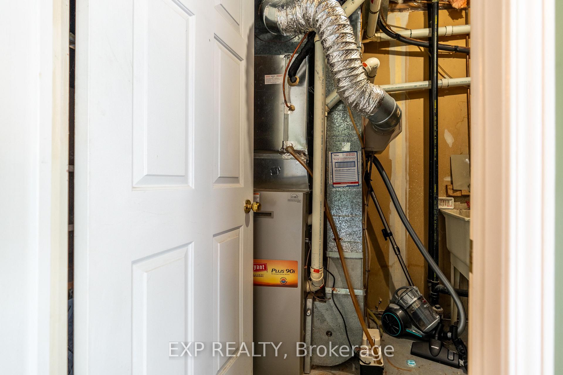 Photo 44 of Unit 29, 6 Forsyth Lane, Ottawa, Crystal Beach — HOMEH