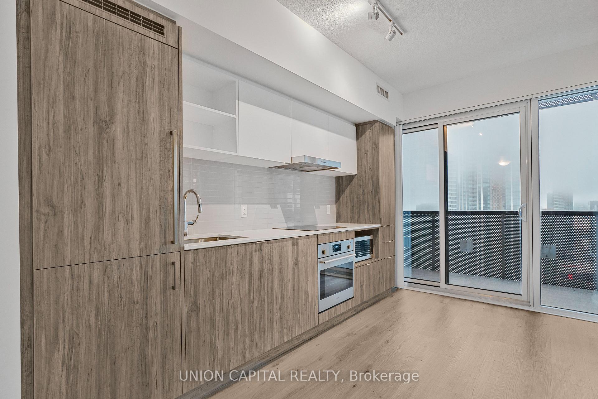 Photo 6 of Unit 4715, 138 downes Street, Toronto, Waterfront Communities — HOMEH