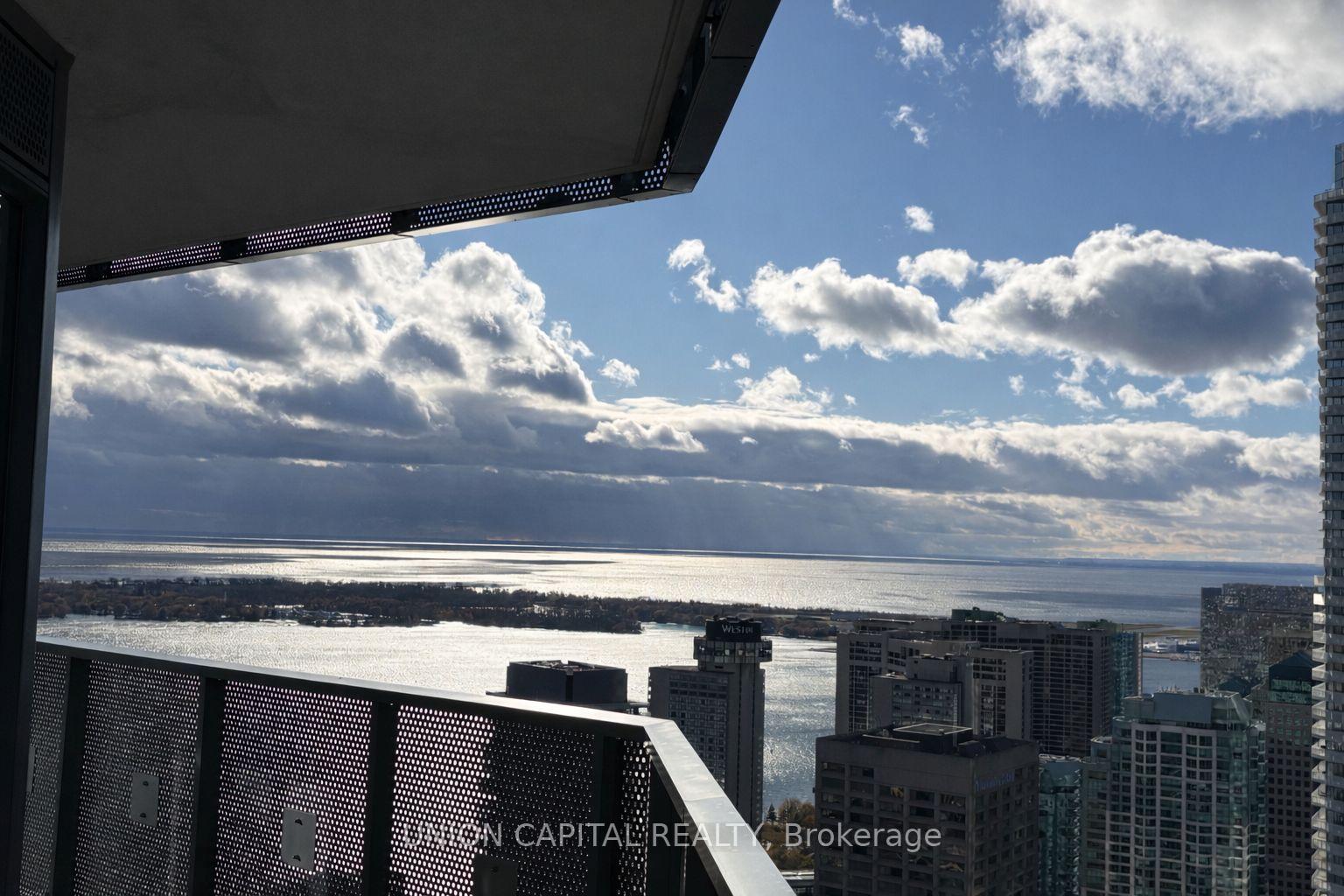 Photo 19 of Unit 4715, 138 downes Street, Toronto, Waterfront Communities — HOMEH