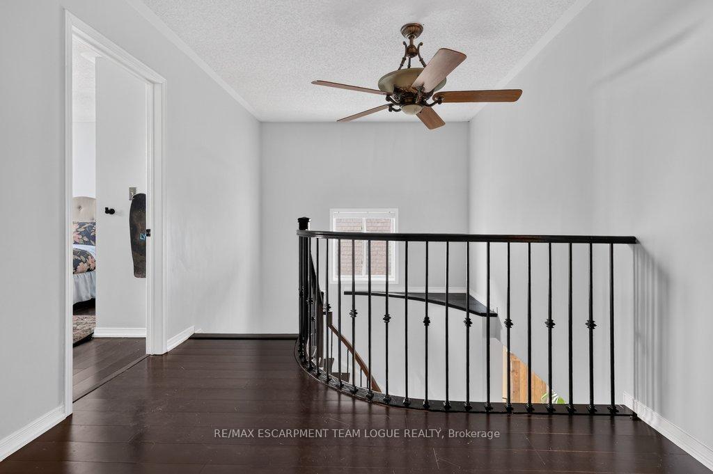 Photo 21 of 5839 Sunmill Crescent, Burlington, Orchard — HOMEH