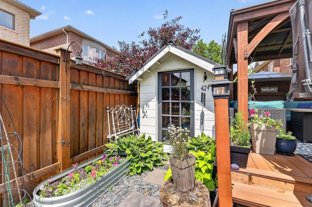 Photo 44 of 5839 Sunmill Crescent, Burlington, Orchard — HOMEH
