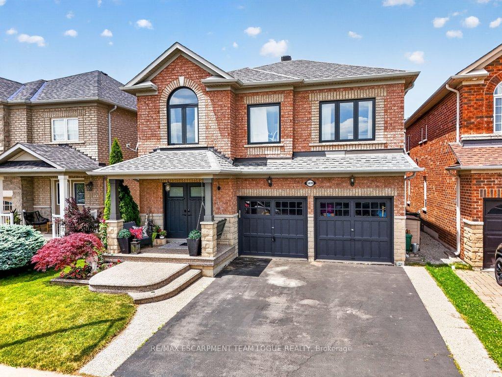 Photo 45 of 5839 Sunmill Crescent, Burlington, Orchard — HOMEH