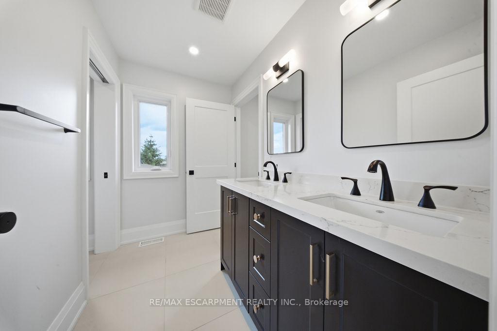 Photo 27 of 62 Jeremy Street, Hamilton, Jerome — HOMEH