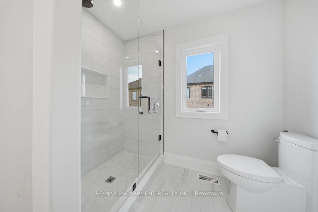 Photo 34 of 62 Jeremy Street, Hamilton, Jerome — HOMEH