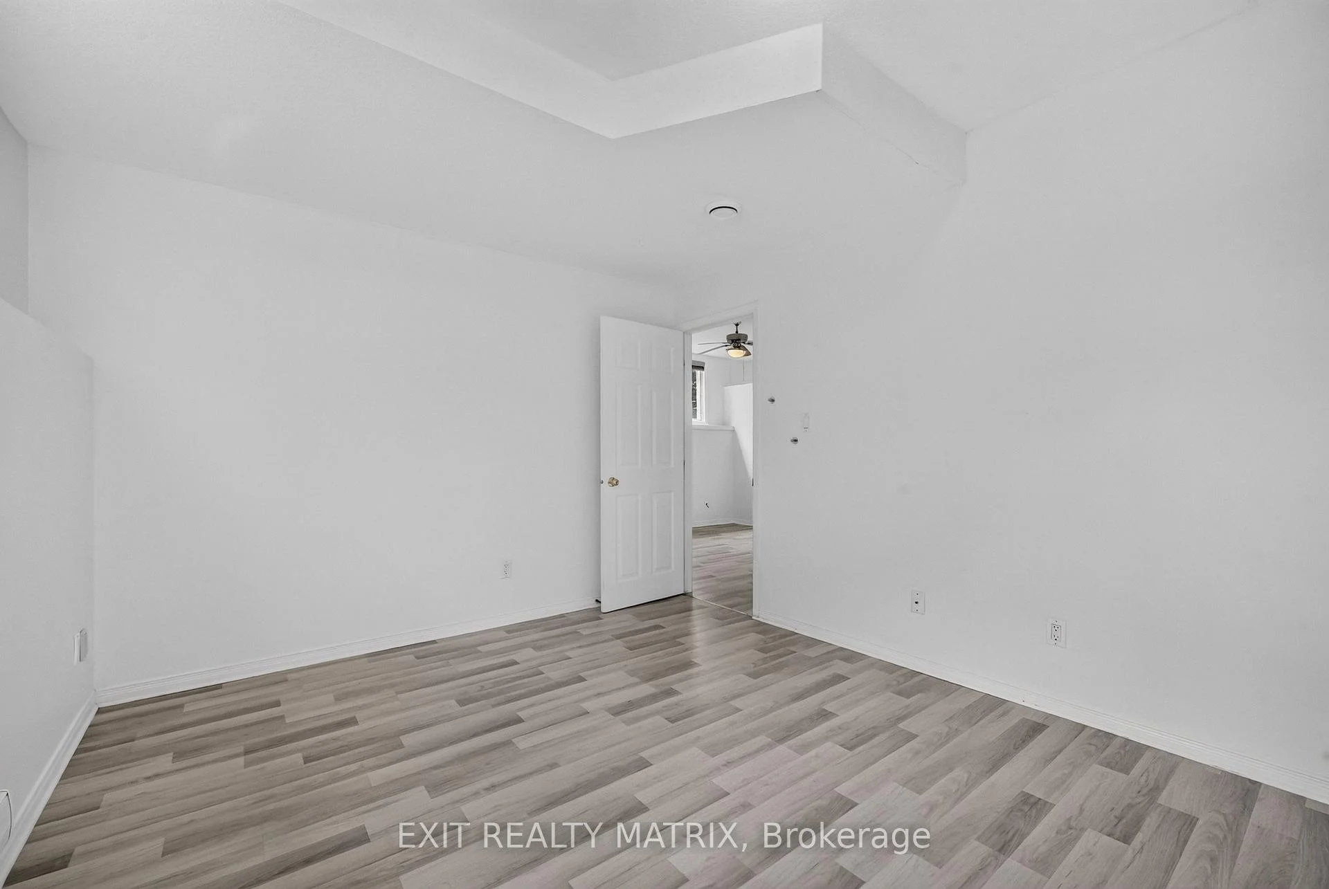 Photo 29 of Unit B, 239 Stiver Street, Russell, Village of Russell — HOMEH