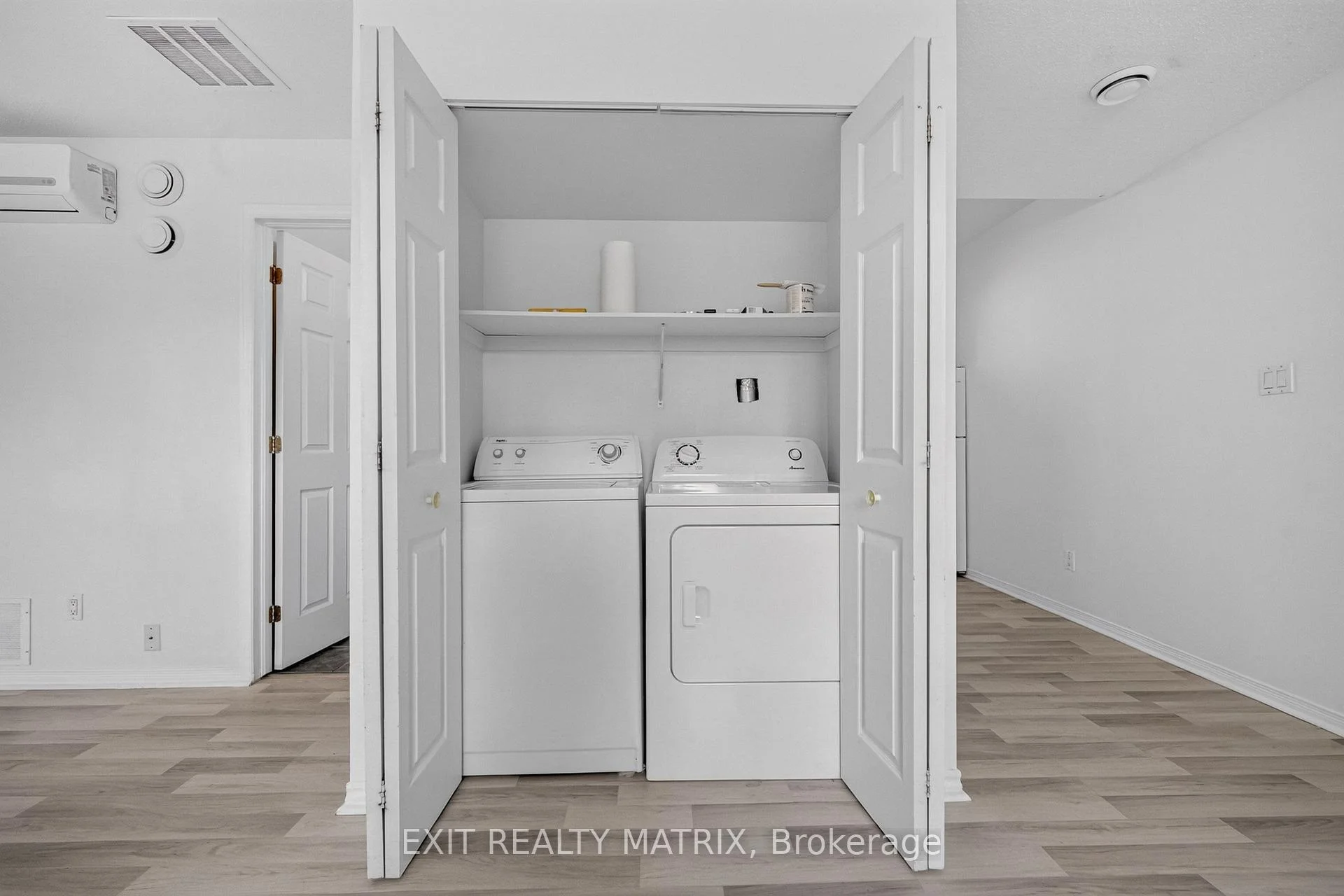 Photo 37 of Unit B, 239 Stiver Street, Russell, Village of Russell — HOMEH