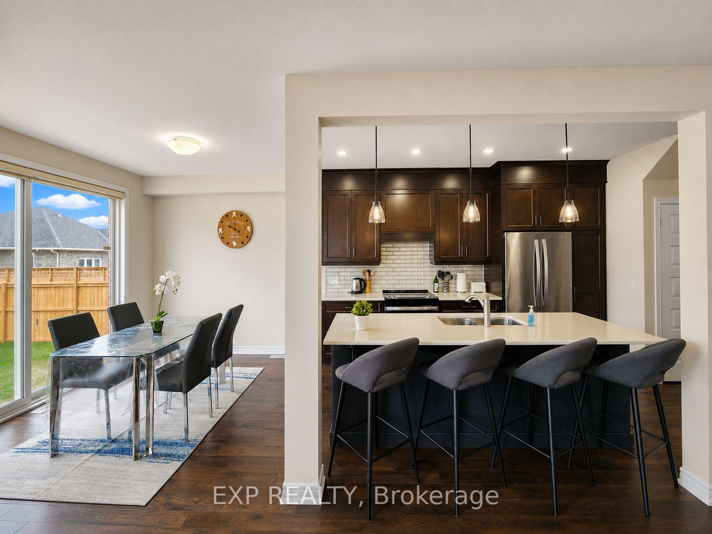 Photo 8 of 137 Susan Drive, Pelham, Fonthill — HOMEH