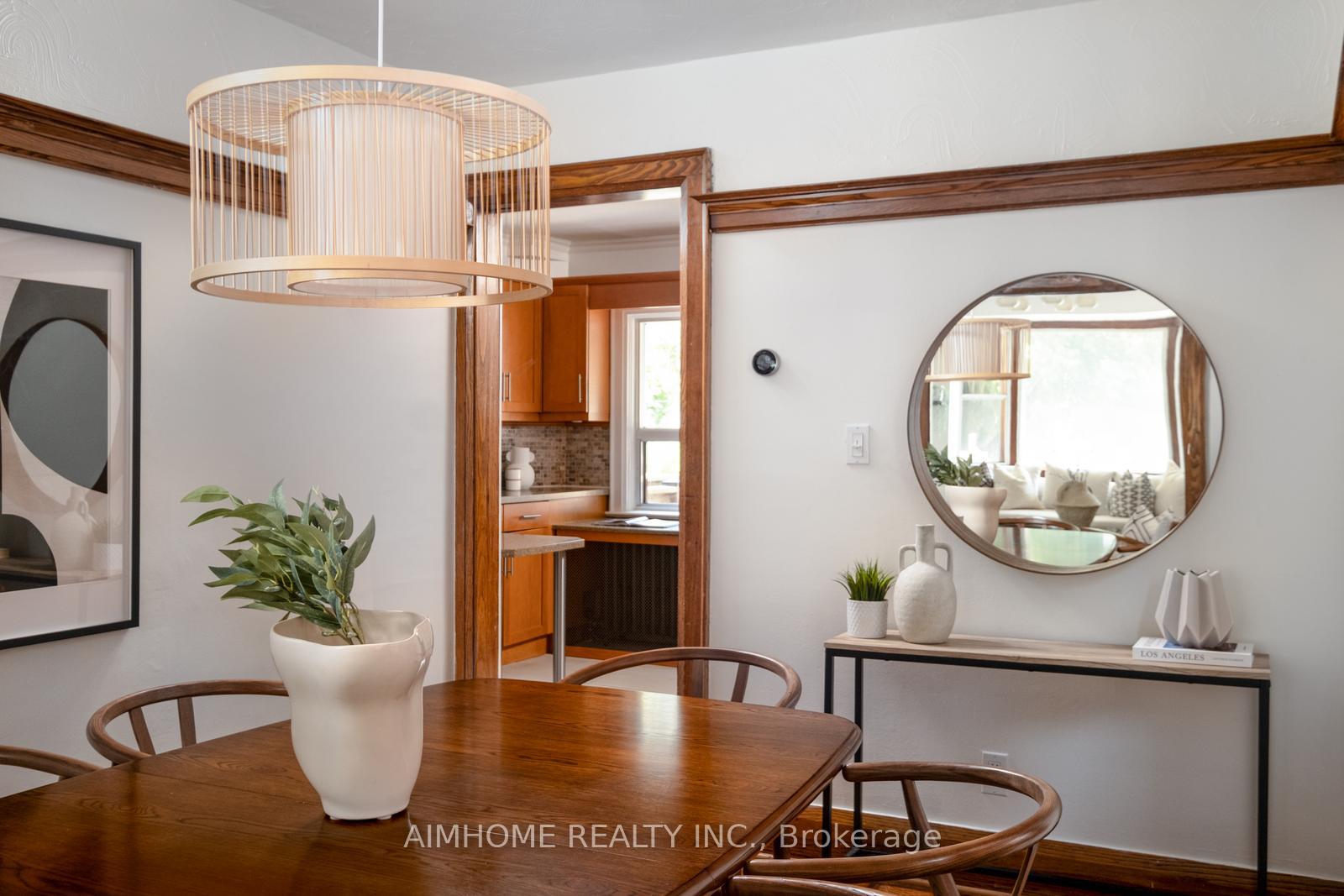 Photo 6 of 40 Kings Park Boulevard, Toronto, Danforth Village-East York — HOMEH