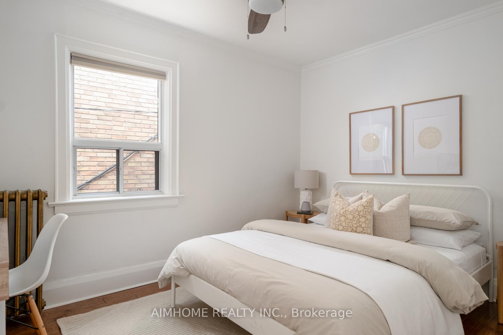 Photo 11 of 40 Kings Park Boulevard, Toronto, Danforth Village-East York — HOMEH