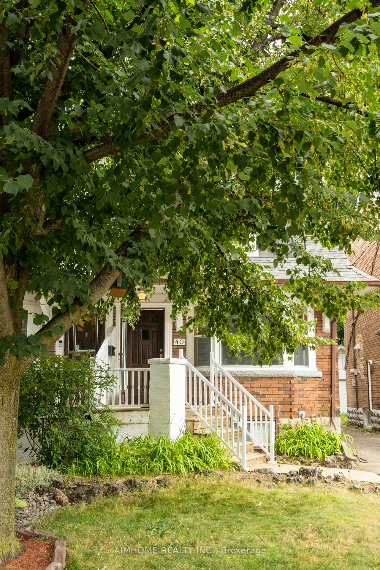 Photo 23 of 40 Kings Park Boulevard, Toronto, Danforth Village-East York — HOMEH
