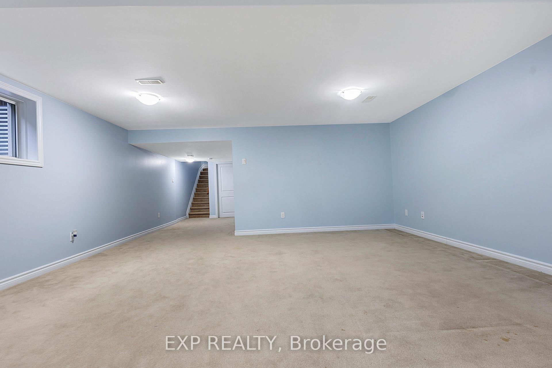 Photo 18 of 635 Moorpark Avenue, Ottawa, Kanata - Emerald Meadows/Trailwest — HOMEH