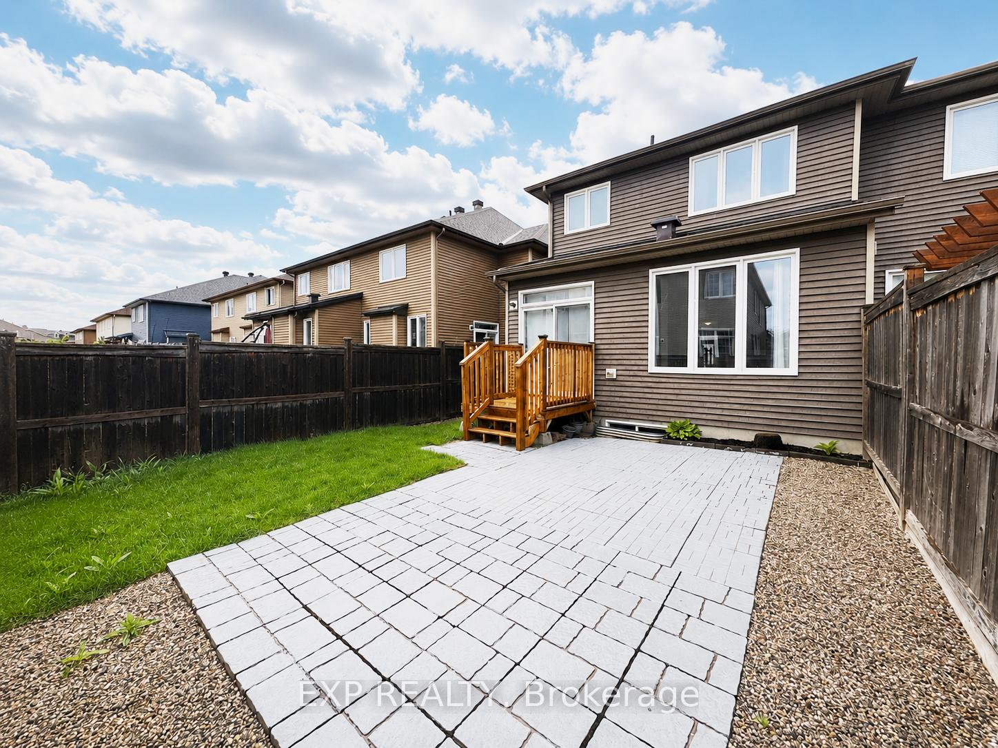 Photo 35 of 635 Moorpark Avenue, Ottawa, Kanata - Emerald Meadows/Trailwest — HOMEH
