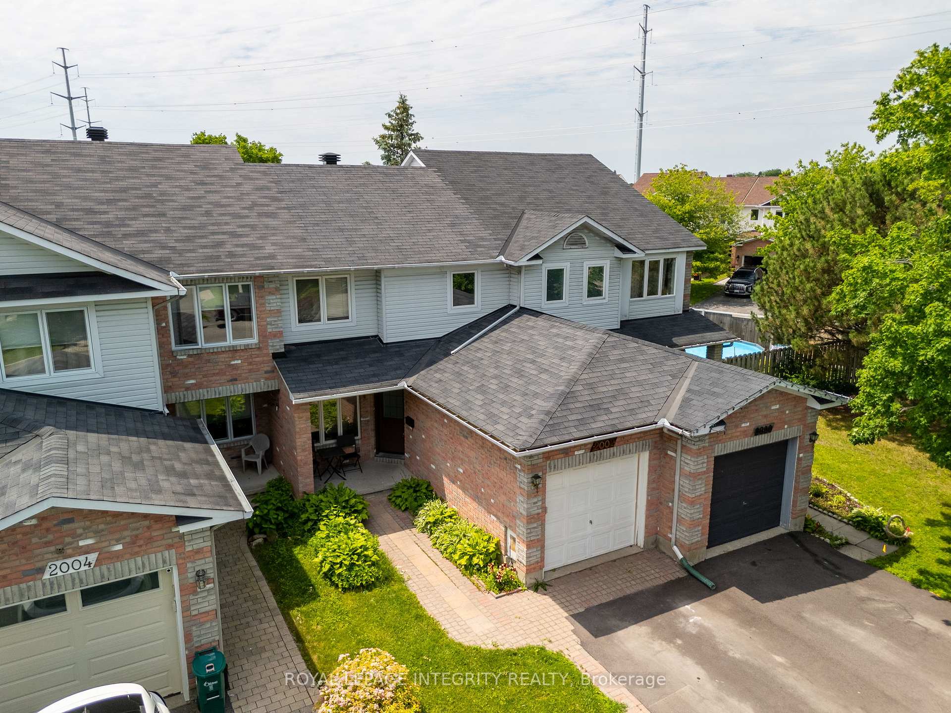 Photo 46 of 2002 Petite Lane, Ottawa, Fallingbrook/Gardenway South — HOMEH