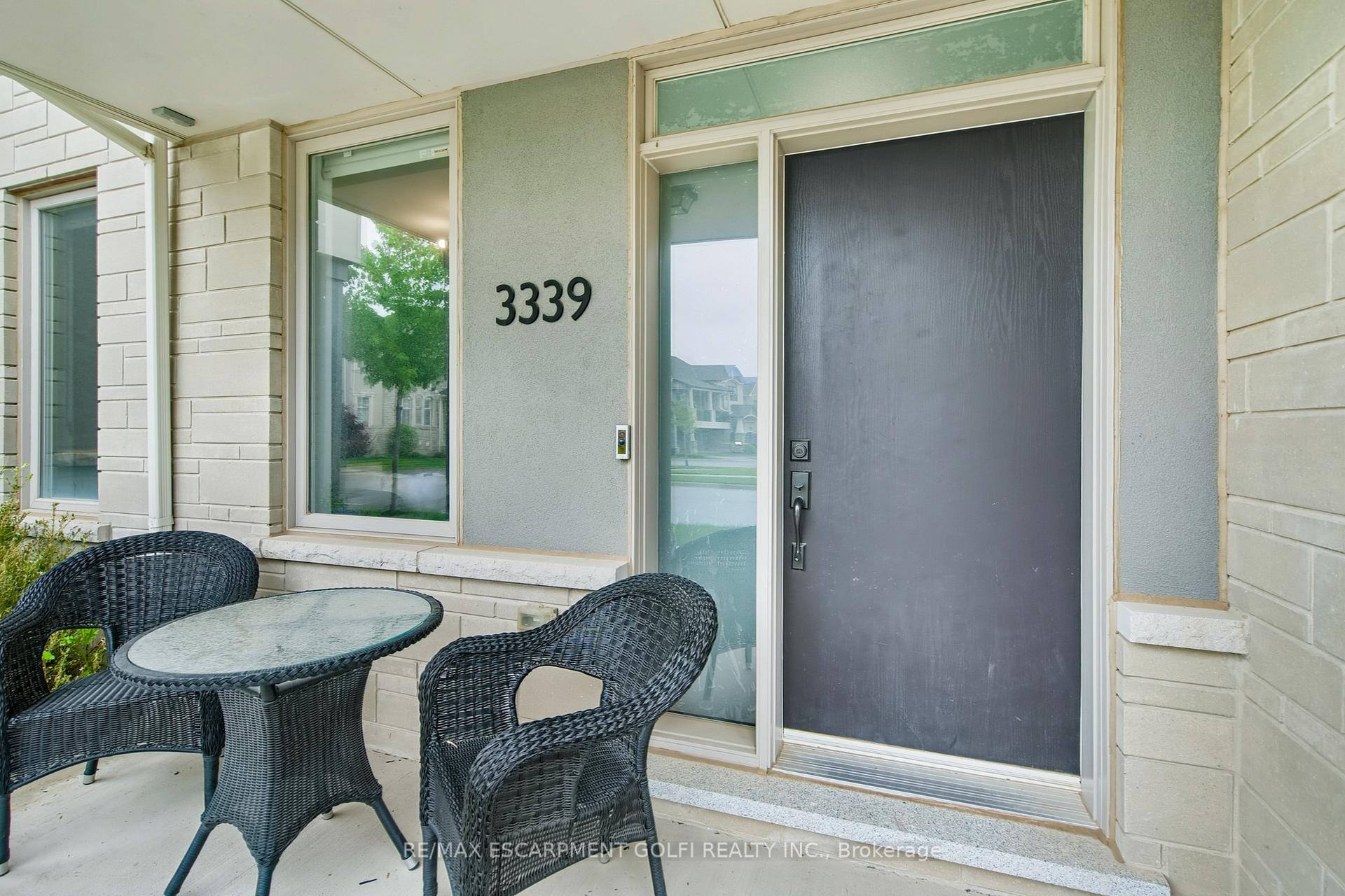 Photo 3 of 3339 Vardon Way, Oakville, Glenorchy — HOMEH
