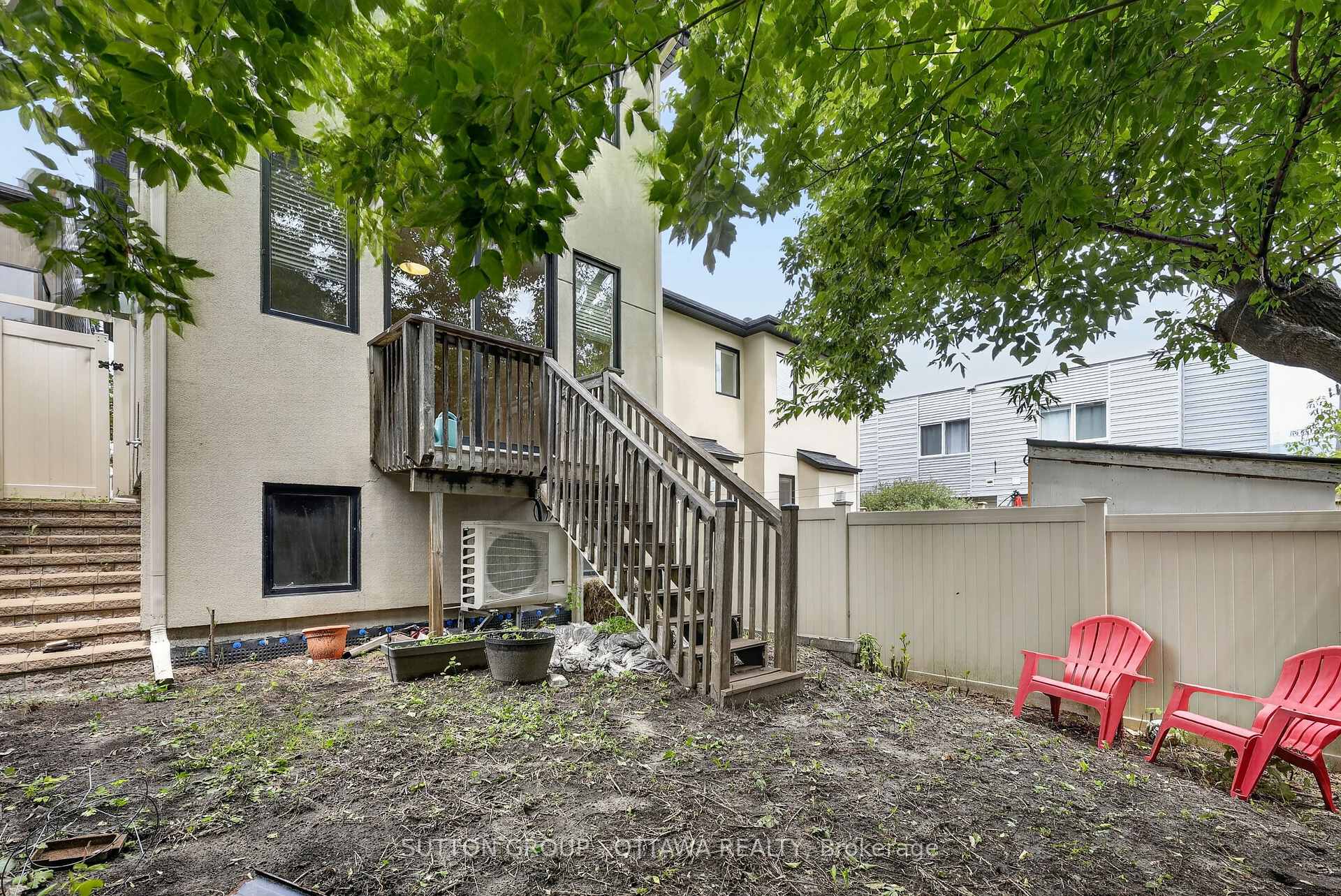 Photo 34 of 60 Young Street E, Ottawa, West Centre Town — HOMEH