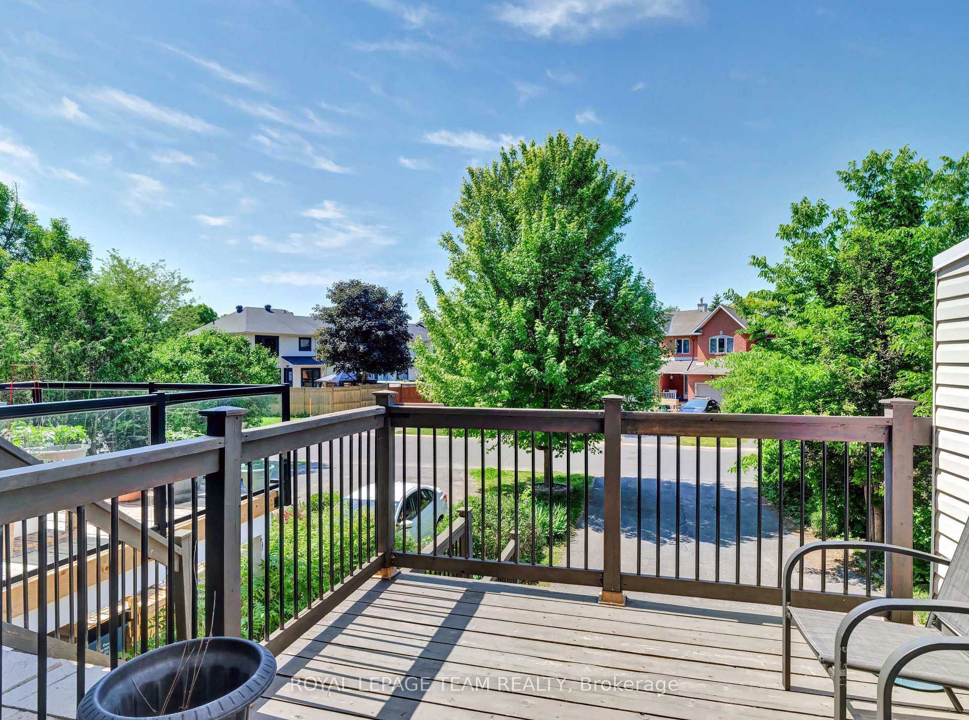 Photo 17 of 53 Thornbury Crescent, Ottawa, Centrepointe — HOMEH