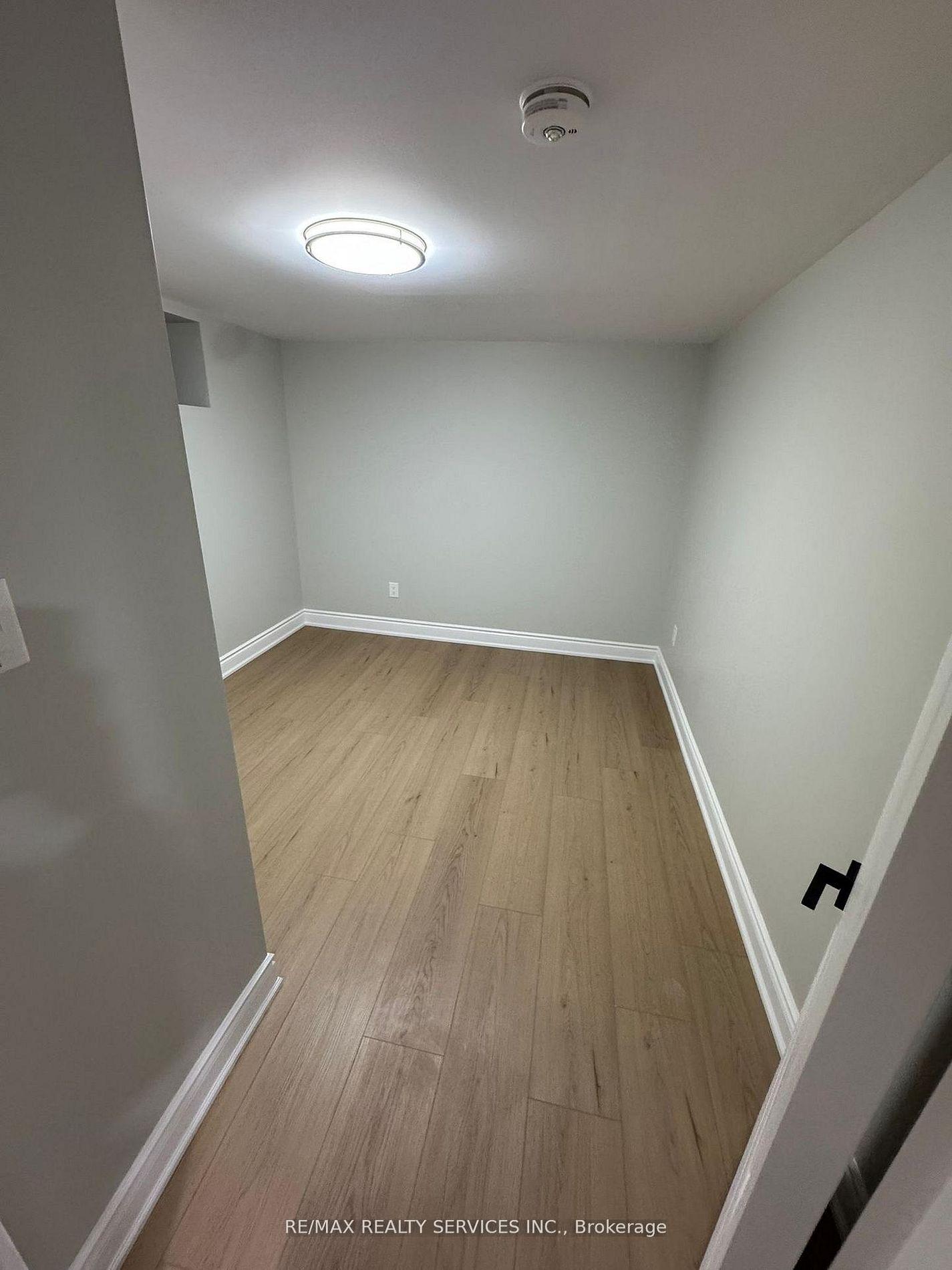 Photo 4 of Unit BASEMENT, 41 Maclaren Avenue, Barrie, Painswick North — HOMEH