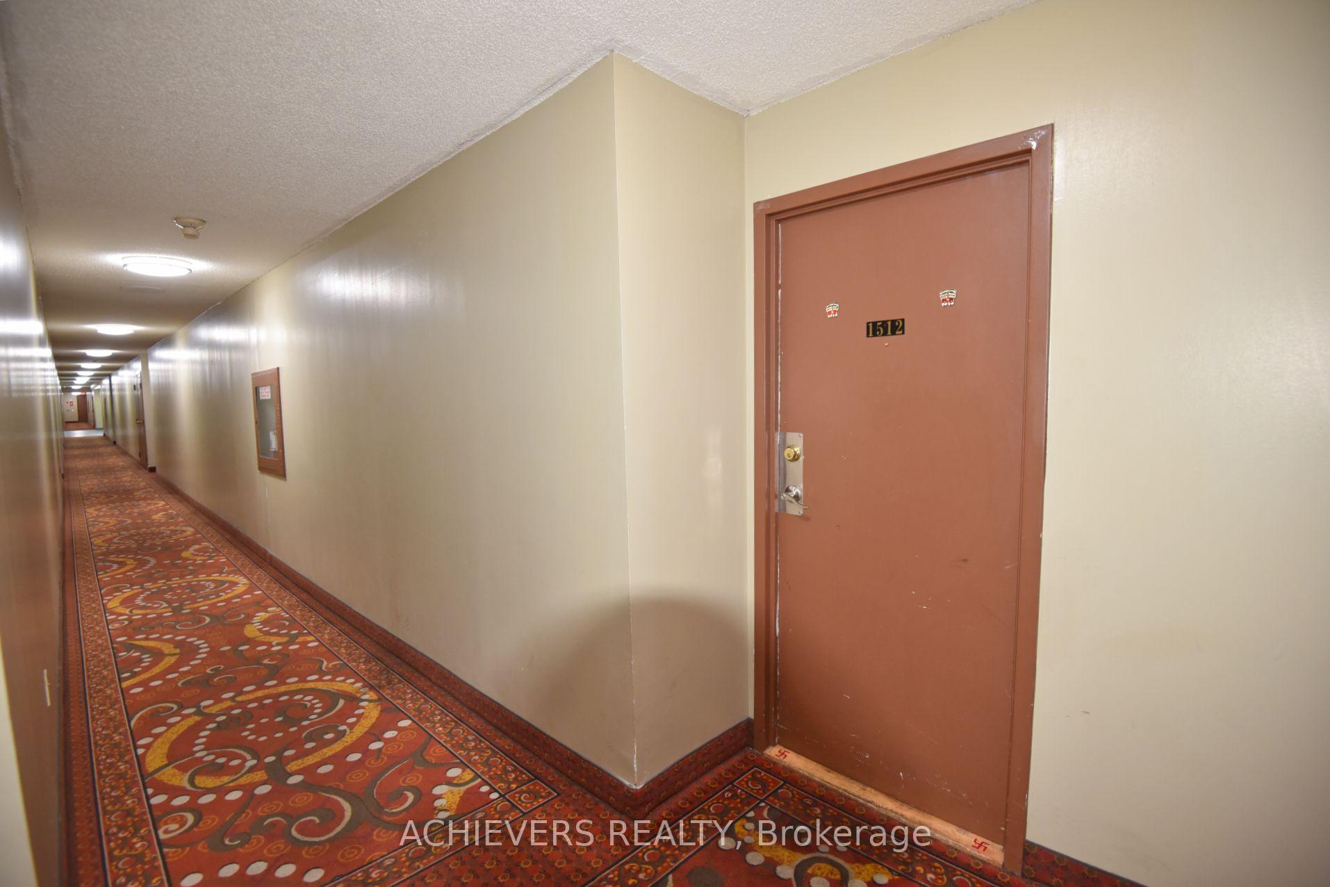 Photo 5 of Unit 1512, 21 Markbrook Lane, Etobicoke, Mount Olive-Silverstone-Jamestown — HOMEH