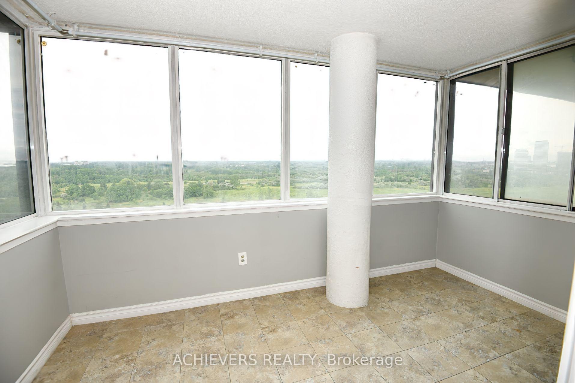 Photo 12 of Unit 1512, 21 Markbrook Lane, Etobicoke, Mount Olive-Silverstone-Jamestown — HOMEH