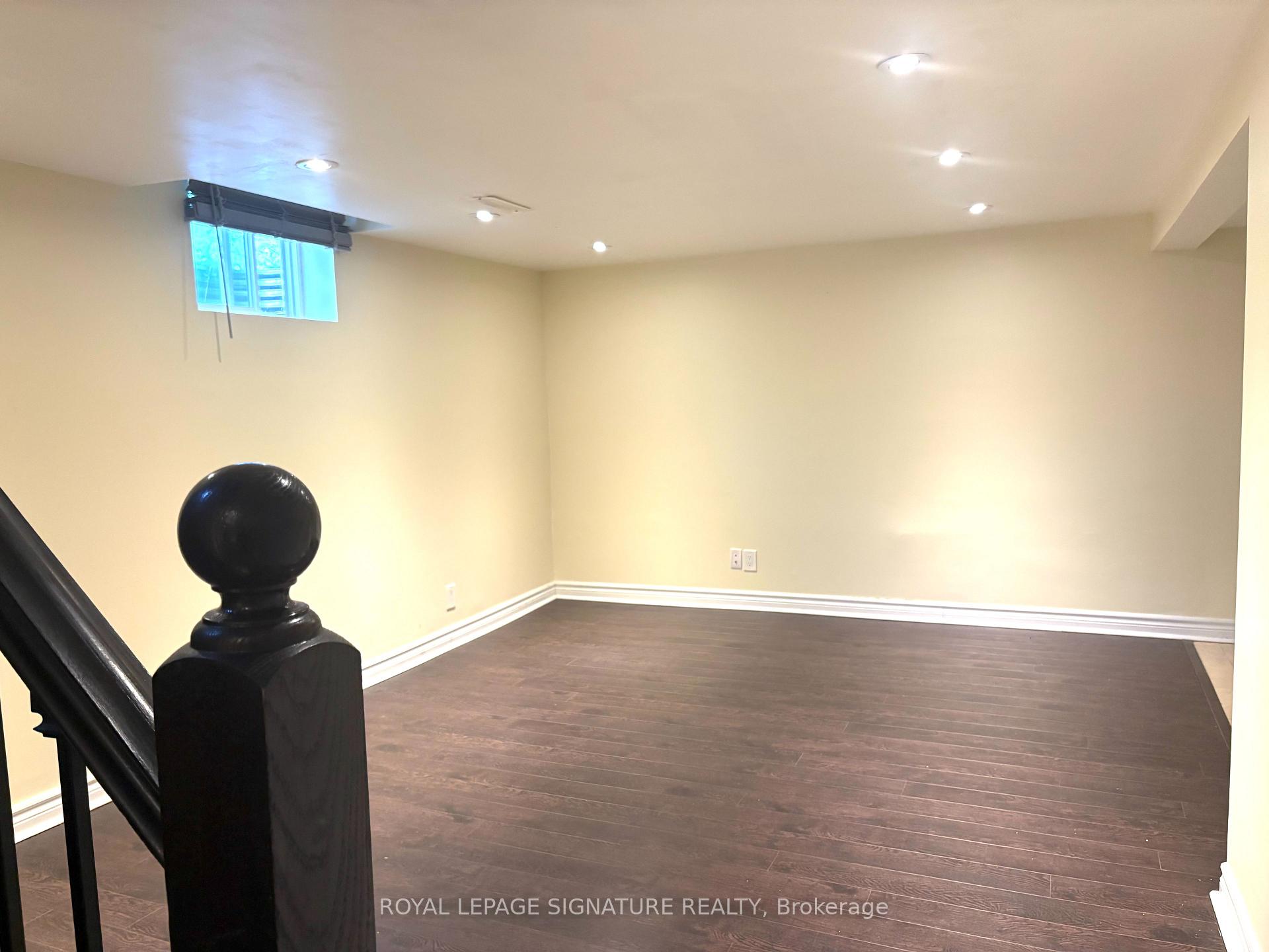 Photo 4 of Unit Bsmt, 236 Letitia Street, Barrie, Letitia Heights — HOMEH