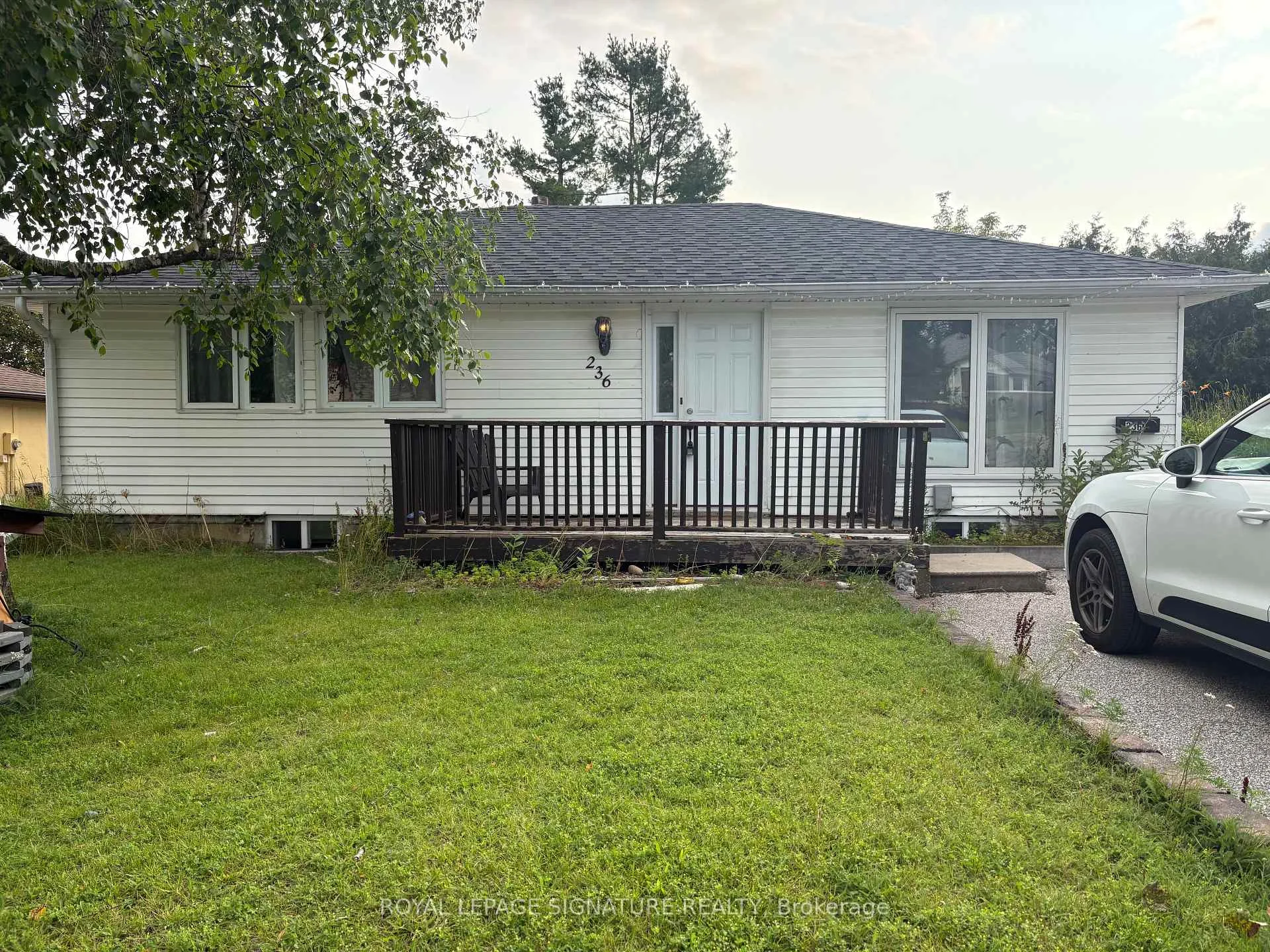 Photo 1 of Unit Bsmt, 236 Letitia Street, Barrie, Letitia Heights — HOMEH