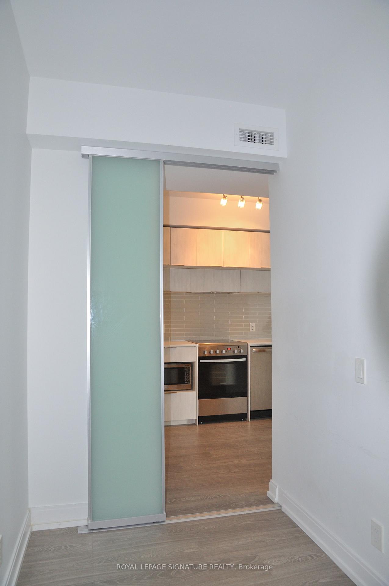 Photo 4 of Unit 2615, 181 Dundas Street E, Toronto, Church-Yonge Corridor — HOMEH
