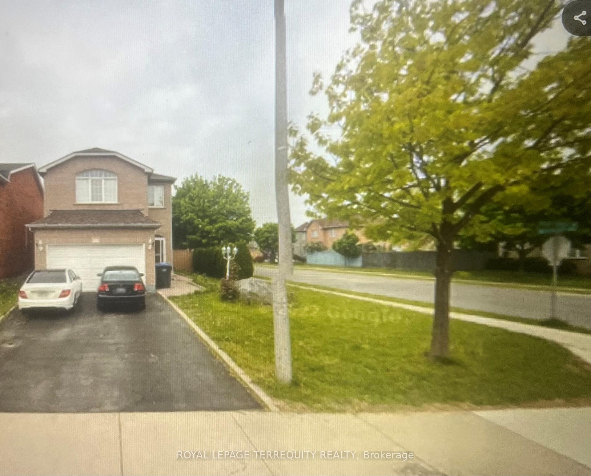 Photo 1 of 14 Winterberry Gate, Brampton, Sandringham-Wellington — HOMEH