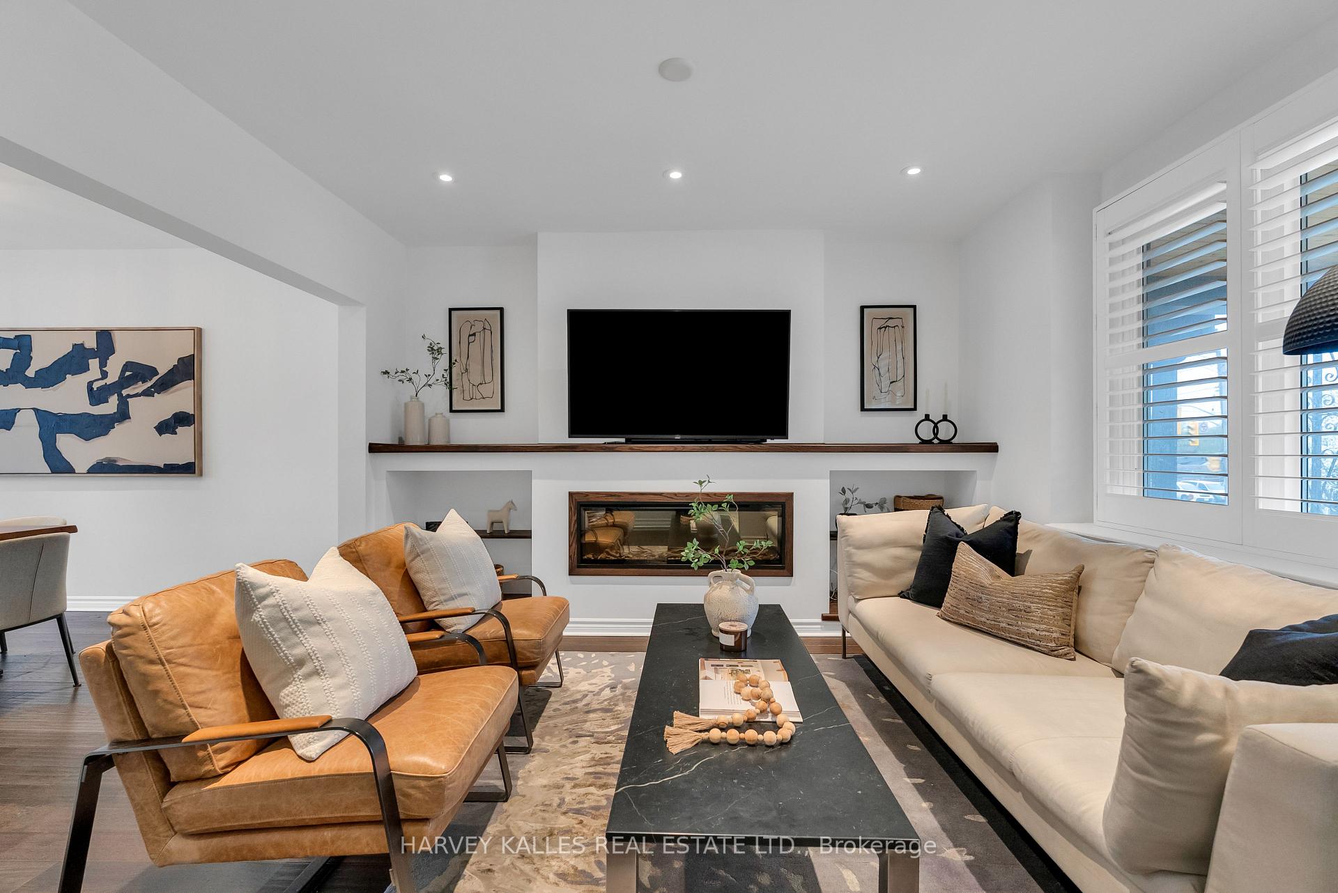 Photo 4 of 326 Glenholme Avenue, Toronto, Oakwood Village — HOMEH
