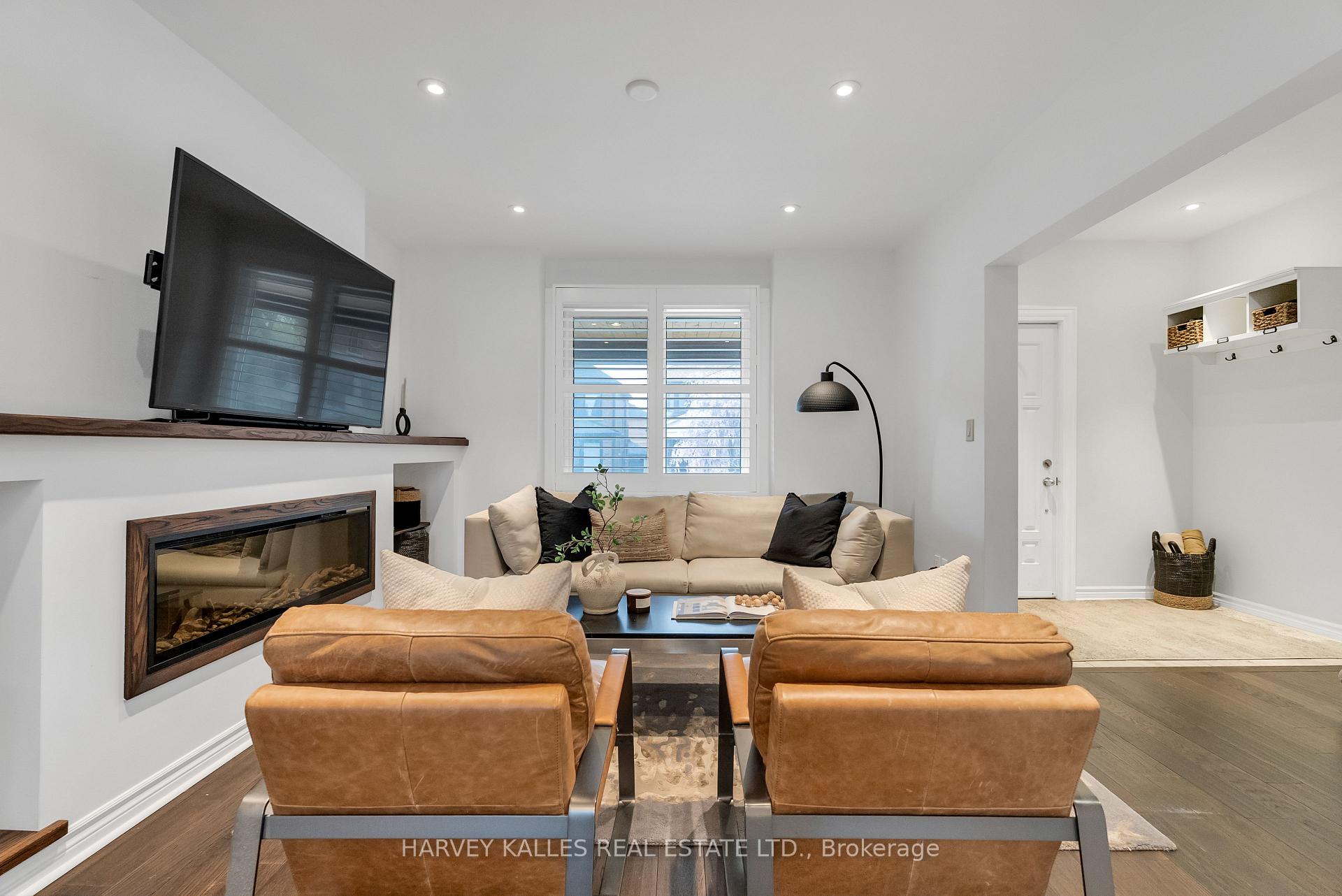 Photo 5 of 326 Glenholme Avenue, Toronto, Oakwood Village — HOMEH