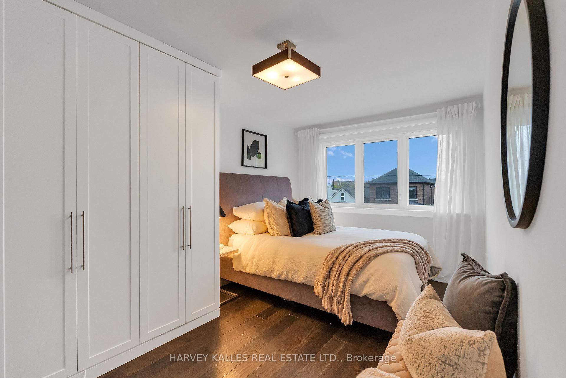 Photo 16 of 326 Glenholme Avenue, Toronto, Oakwood Village — HOMEH