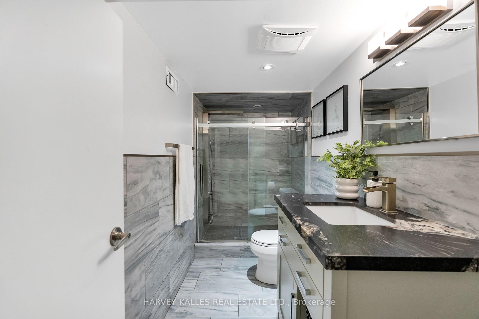Photo 33 of 326 Glenholme Avenue, Toronto, Oakwood Village — HOMEH