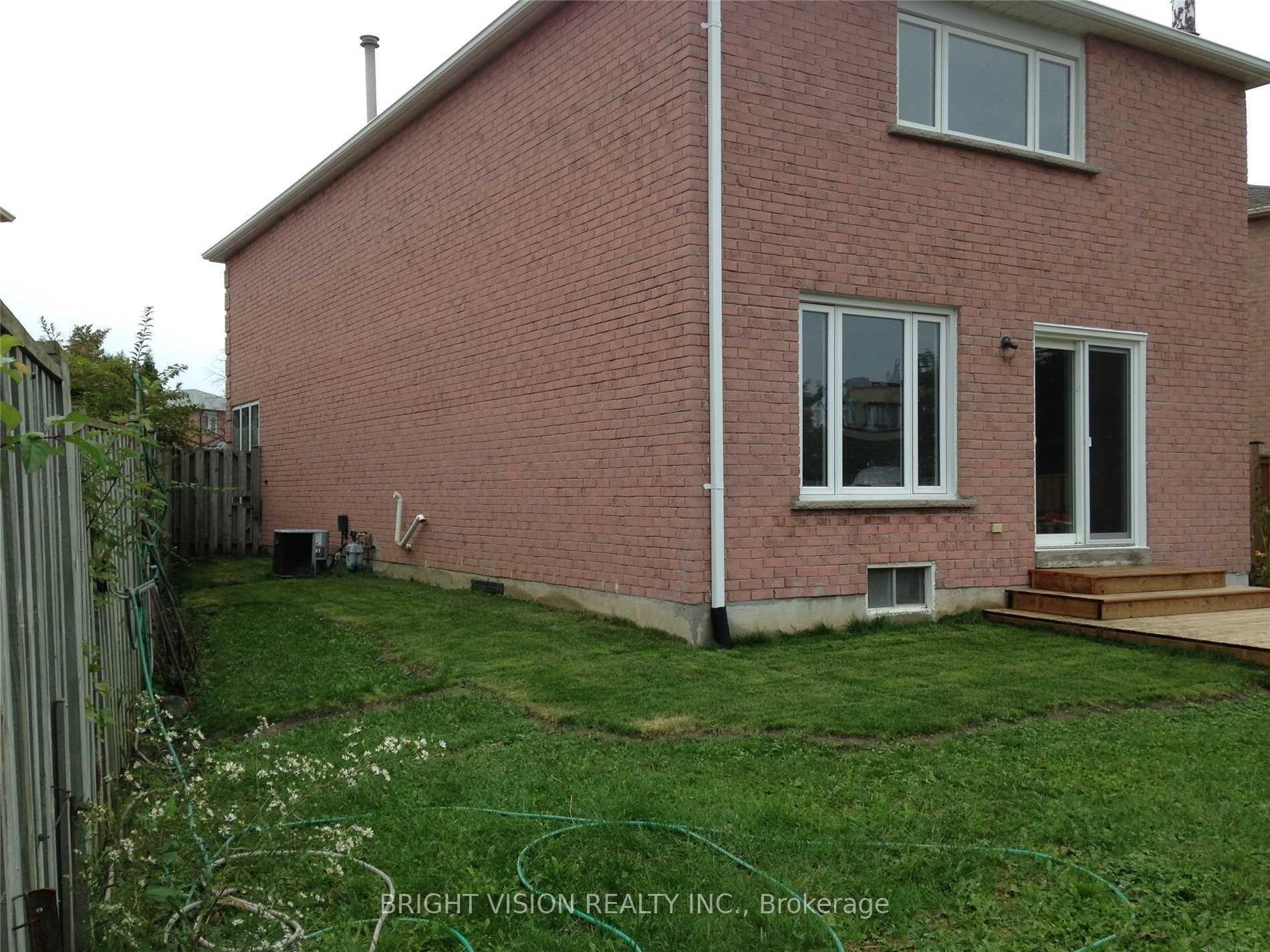 Photo 15 of Unit Bsmt, 93 Chloe Crescent, Markham, Middlefield — HOMEH