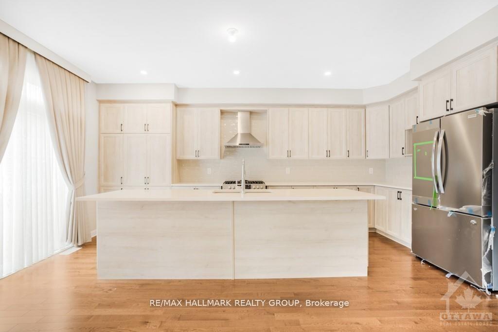 Photo 8 of 607 Idyllice Terrace, Ottawa, Avalon East — HOMEH