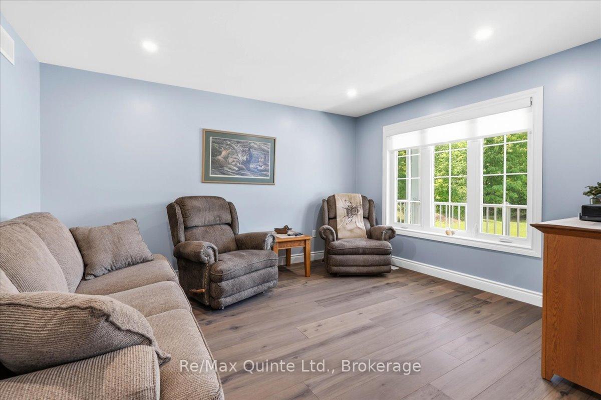 Photo 7 of 11828 Road 38, Frontenac, Frontenac Centre — HOMEH